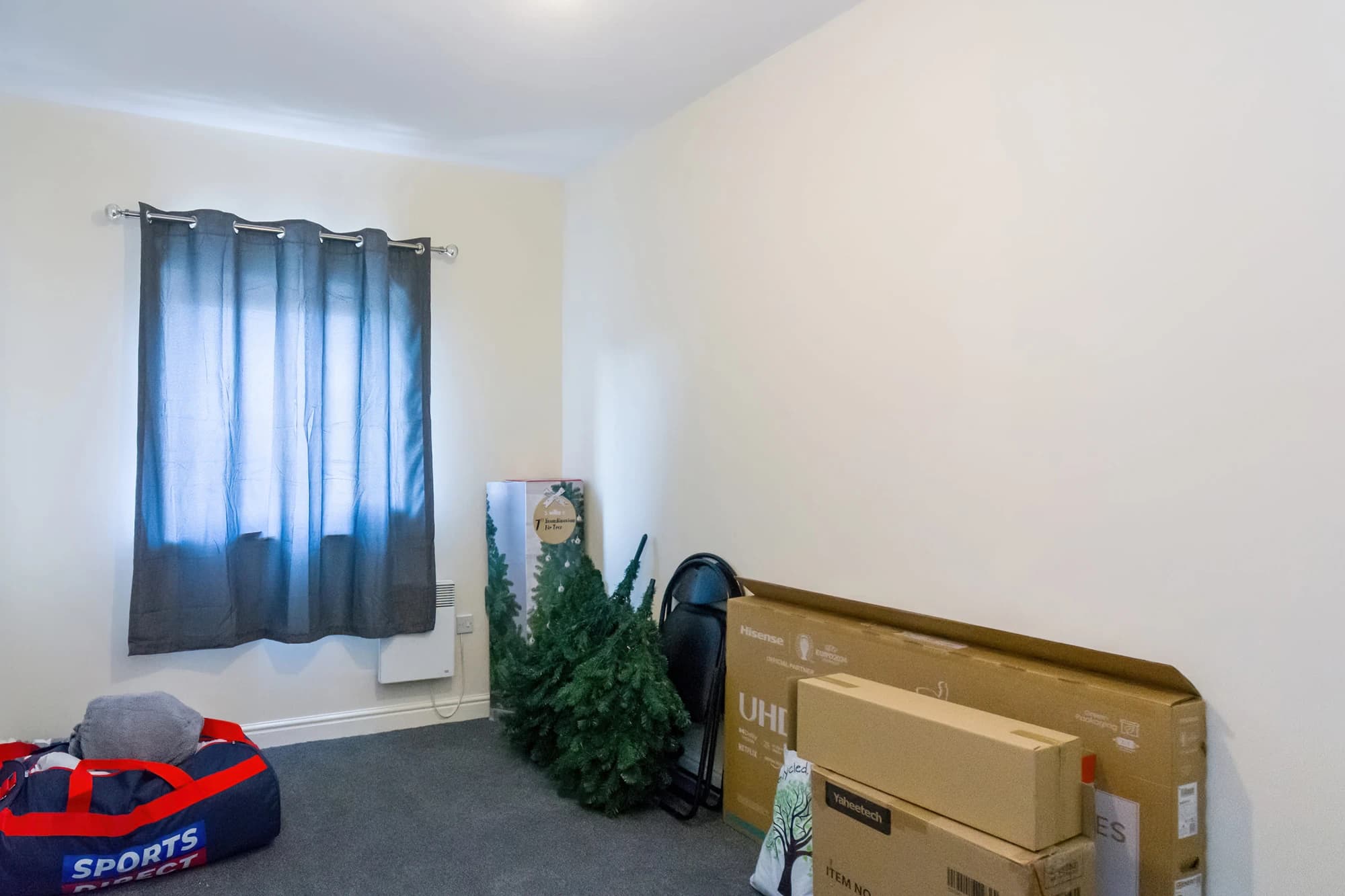 property photo 13 of 16