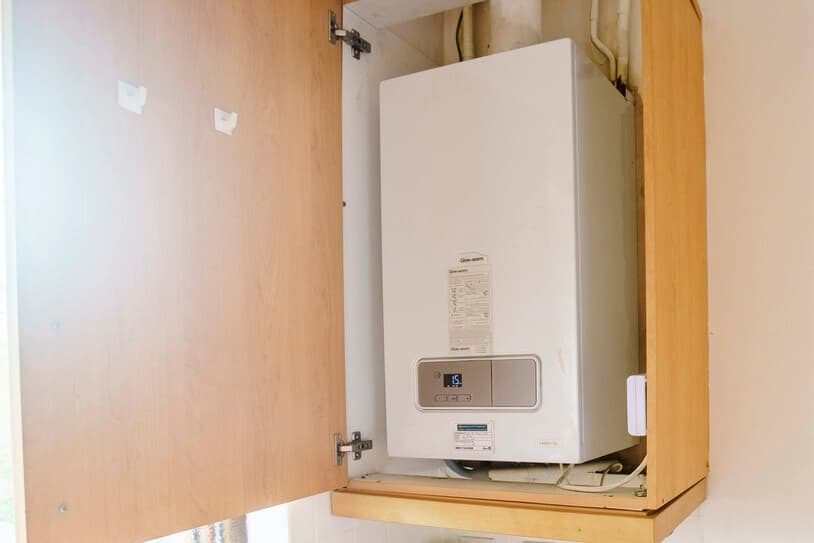 property photo 13 of 16