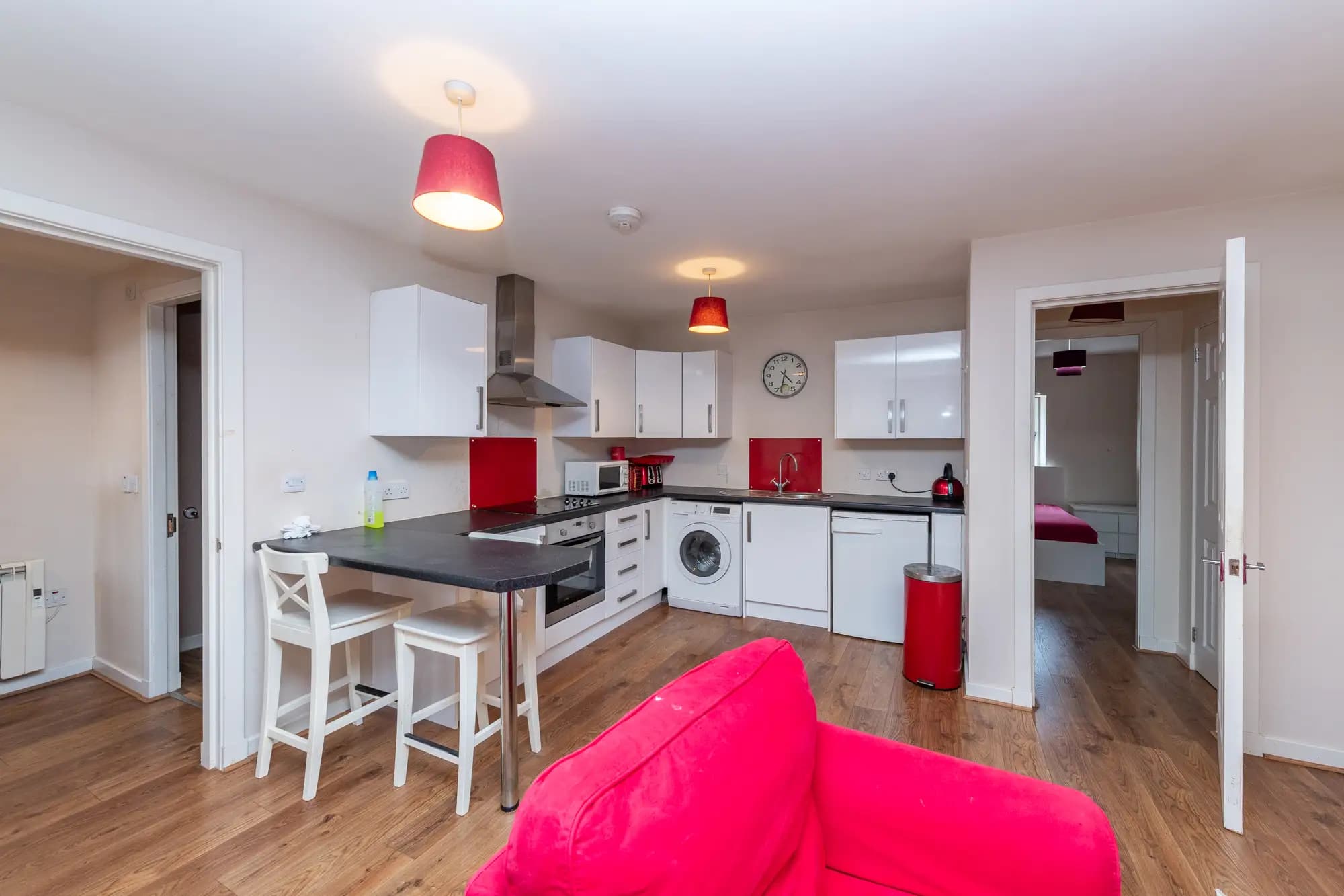 property photo 11 of 26