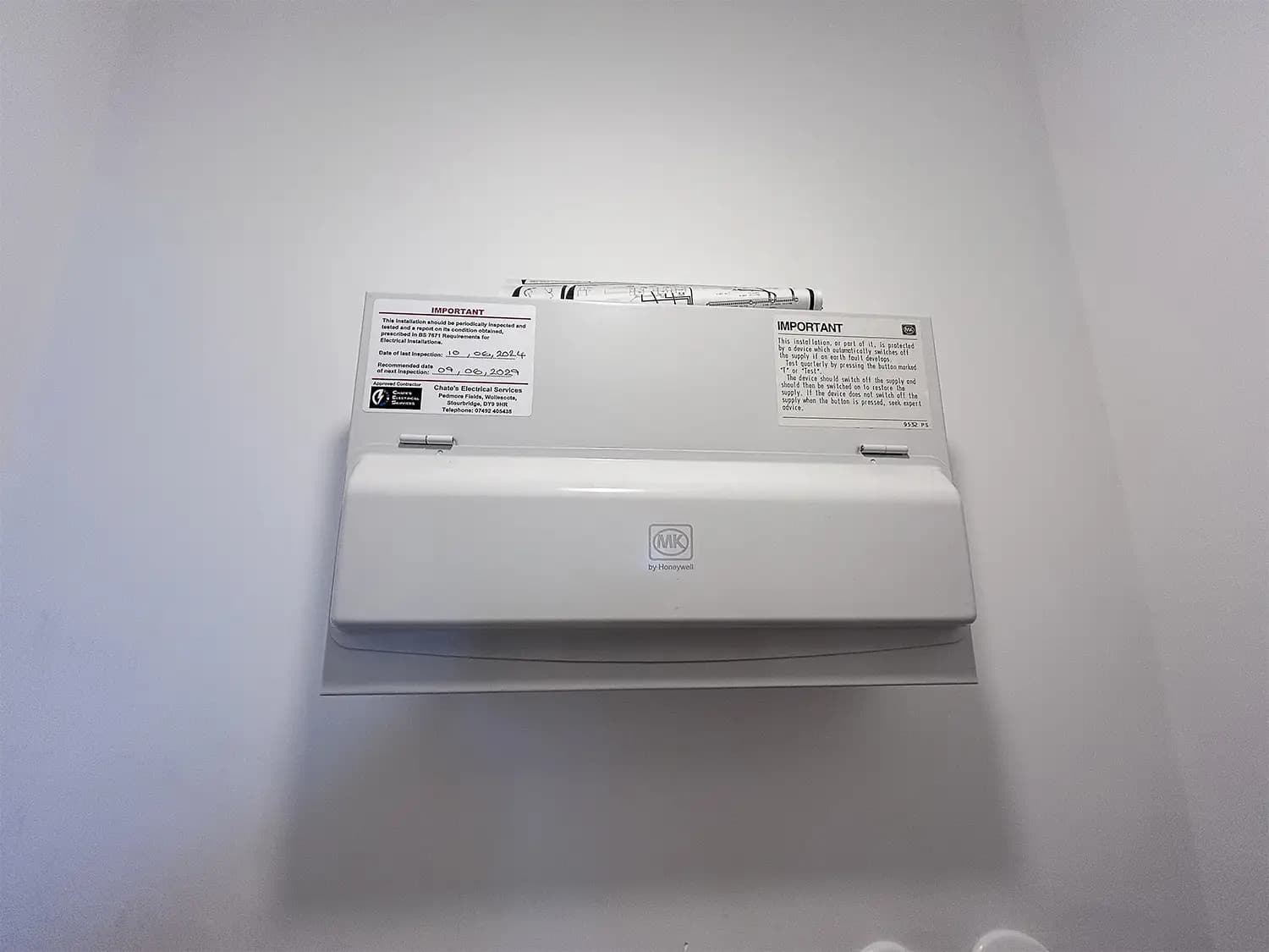 property photo 17 of 28