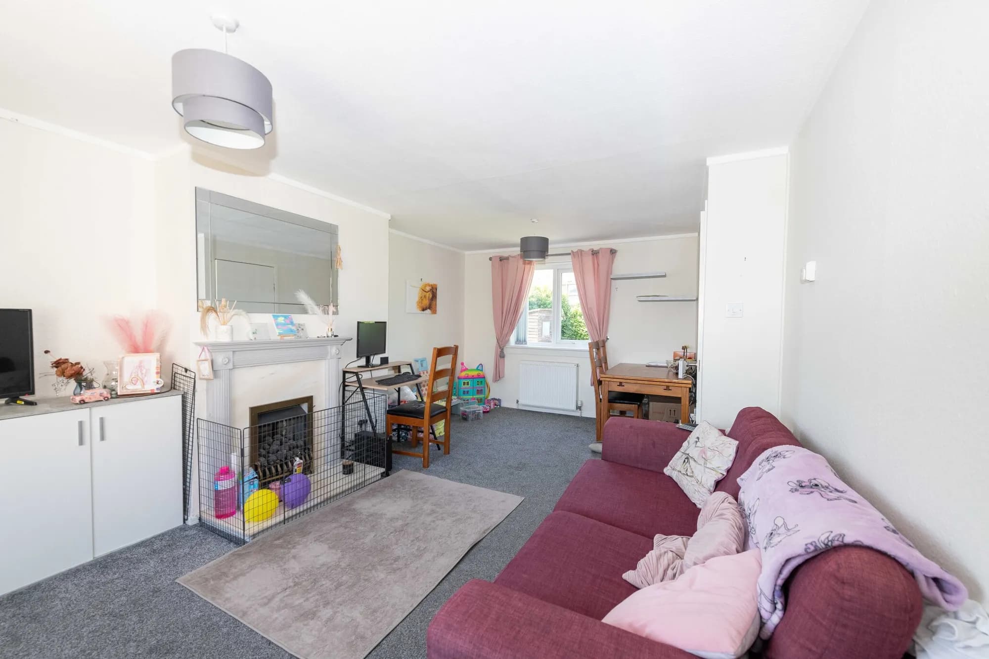 property photo 3 of 21