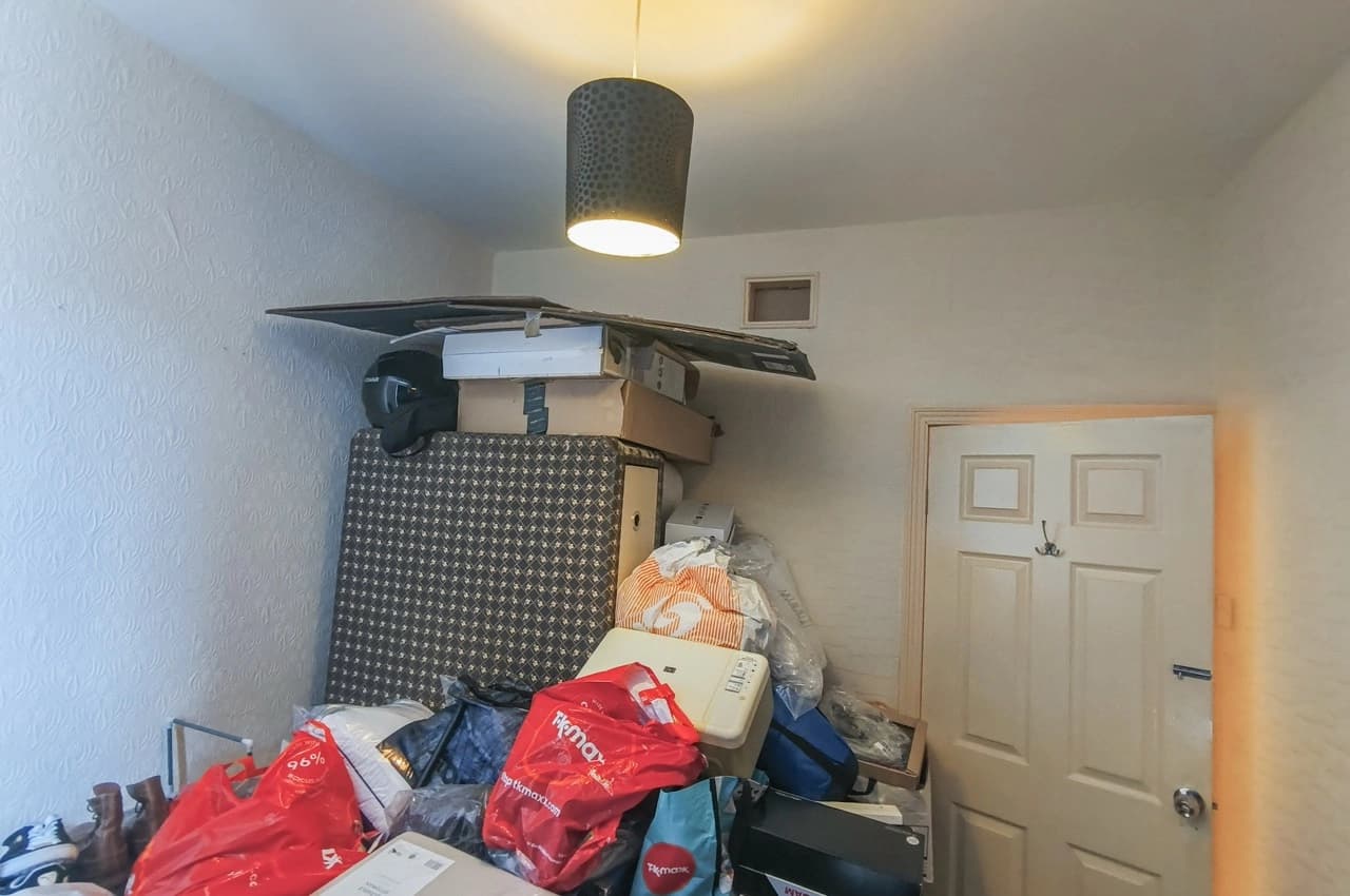 property photo 11 of 16