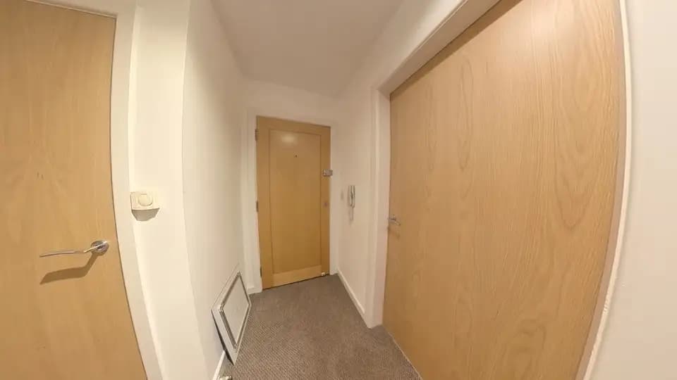 property photo 20 of 26