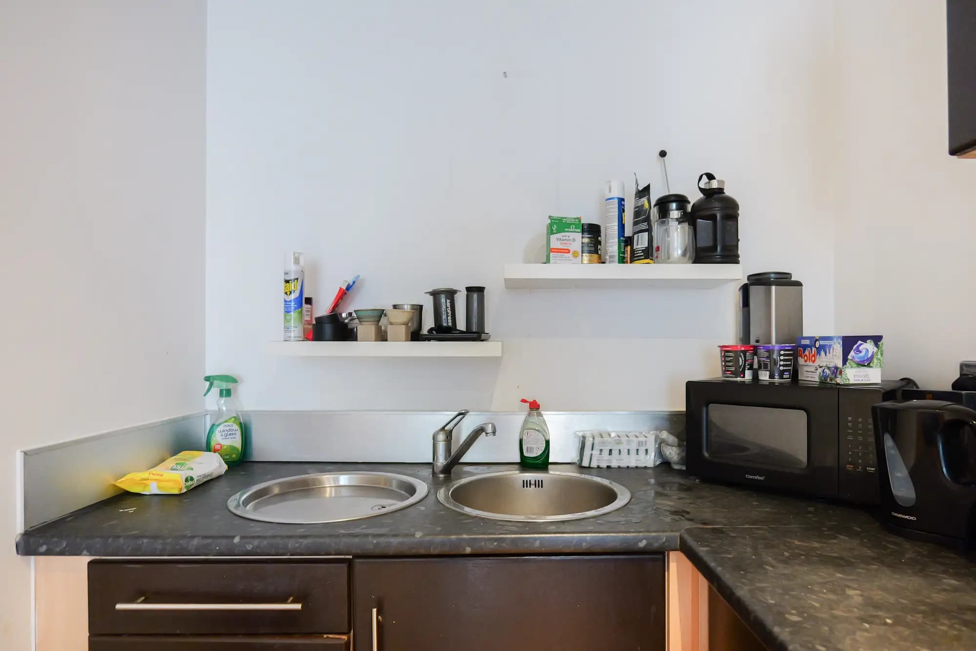 property photo 6 of 24