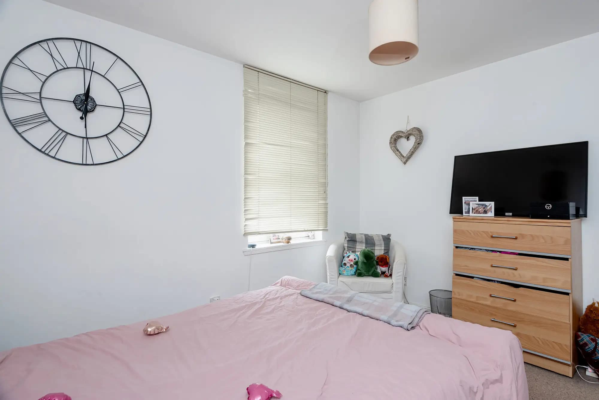property photo 17 of 21