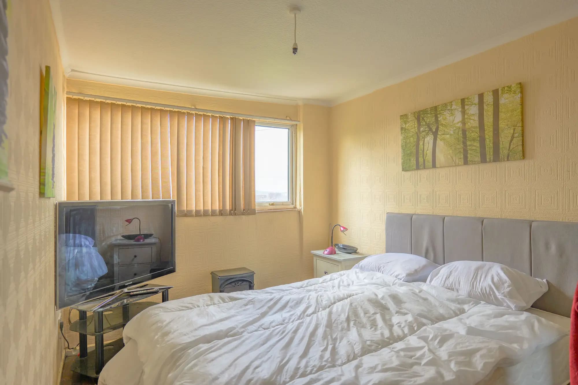 property photo 13 of 31