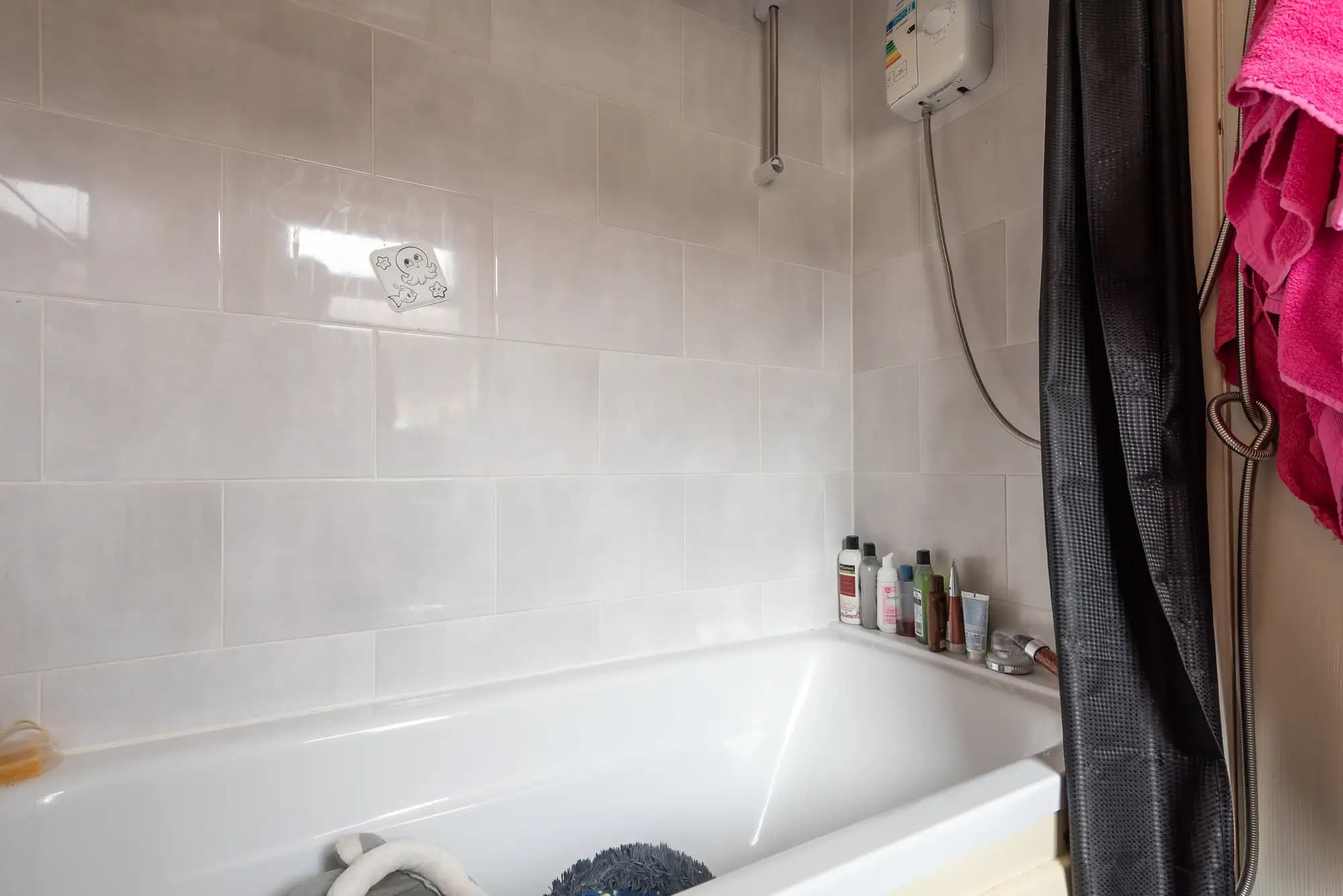property photo 12 of 25