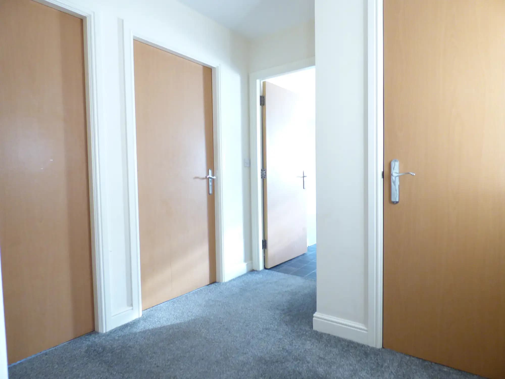 property photo 8 of 8