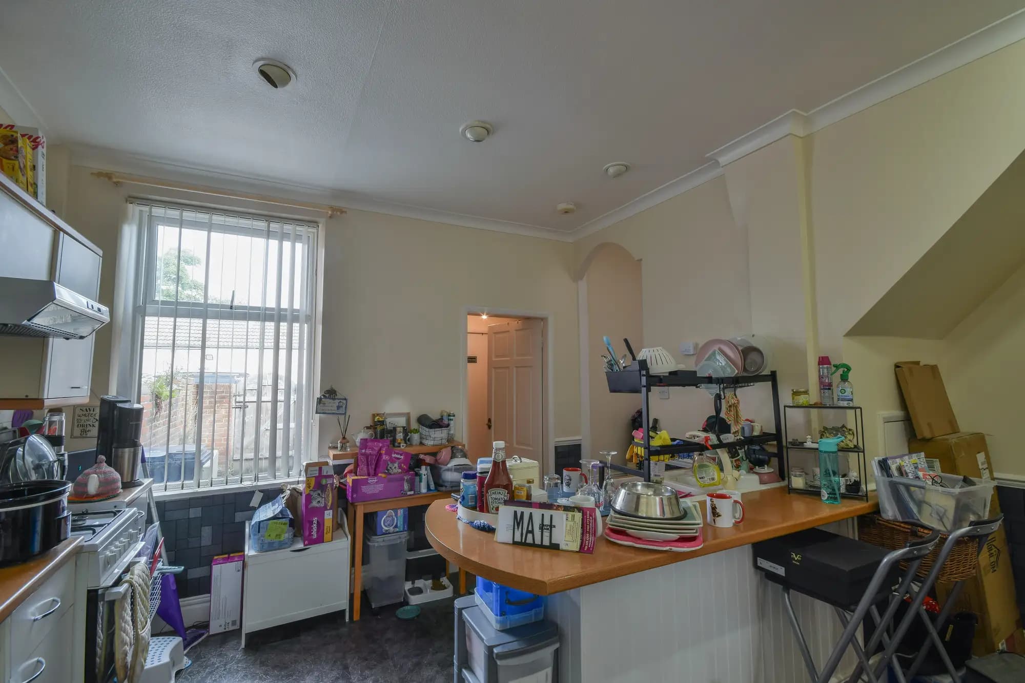 property photo 5 of 15