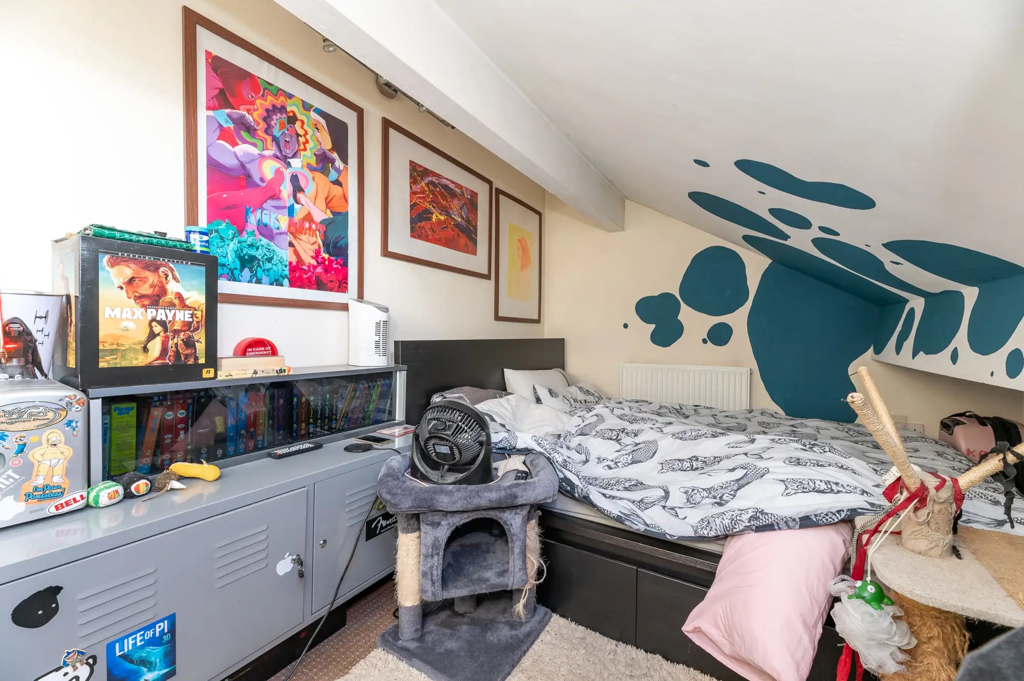 property photo 12 of 25
