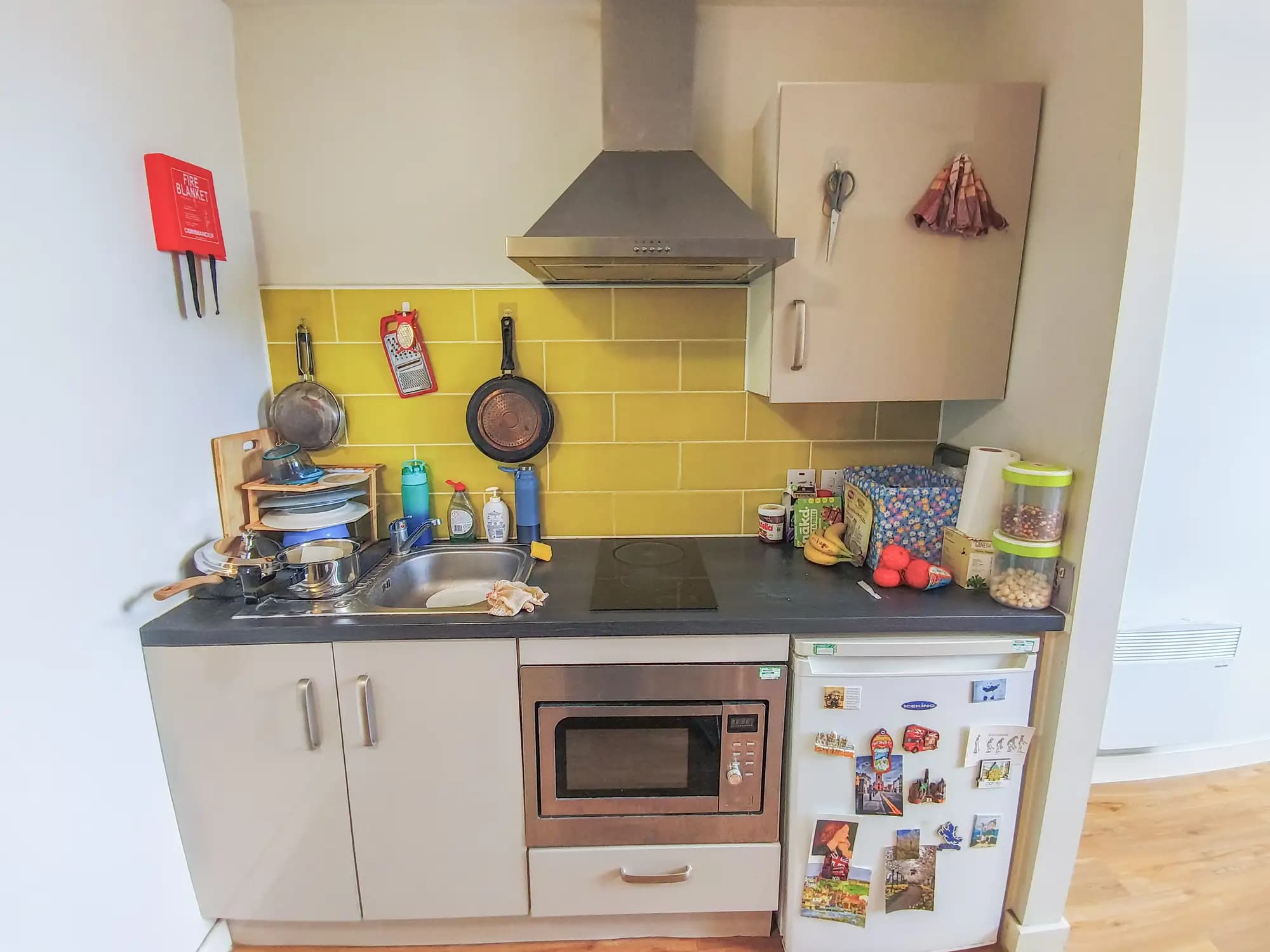 property photo 4 of 12