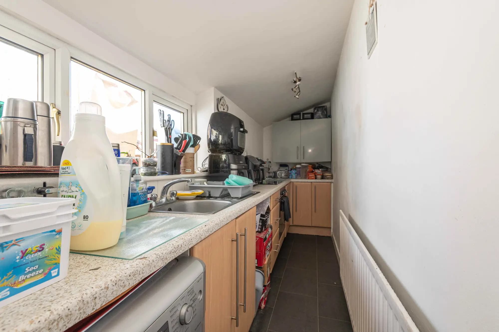 property photo 6 of 14