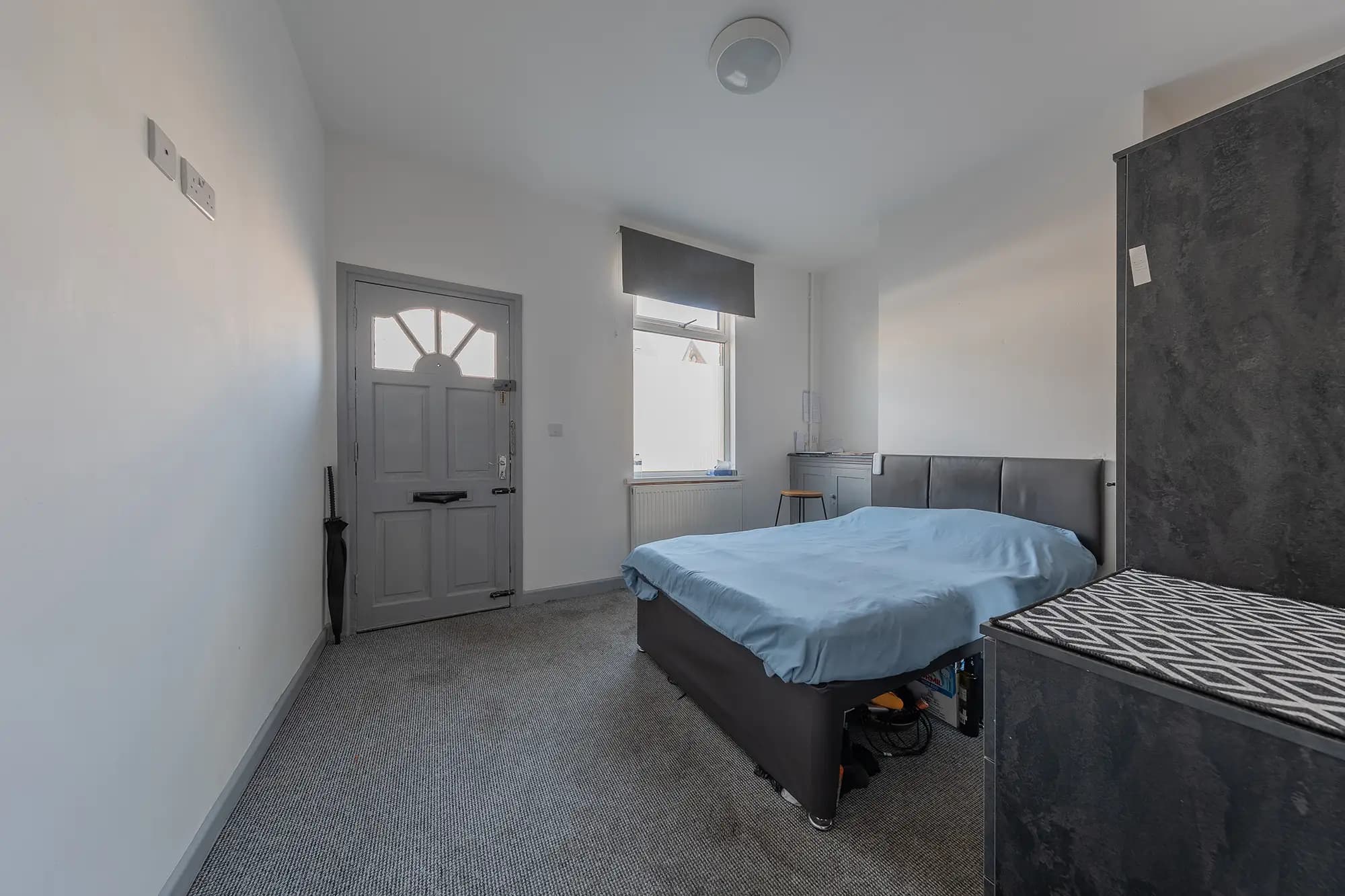 property photo 83 of 131