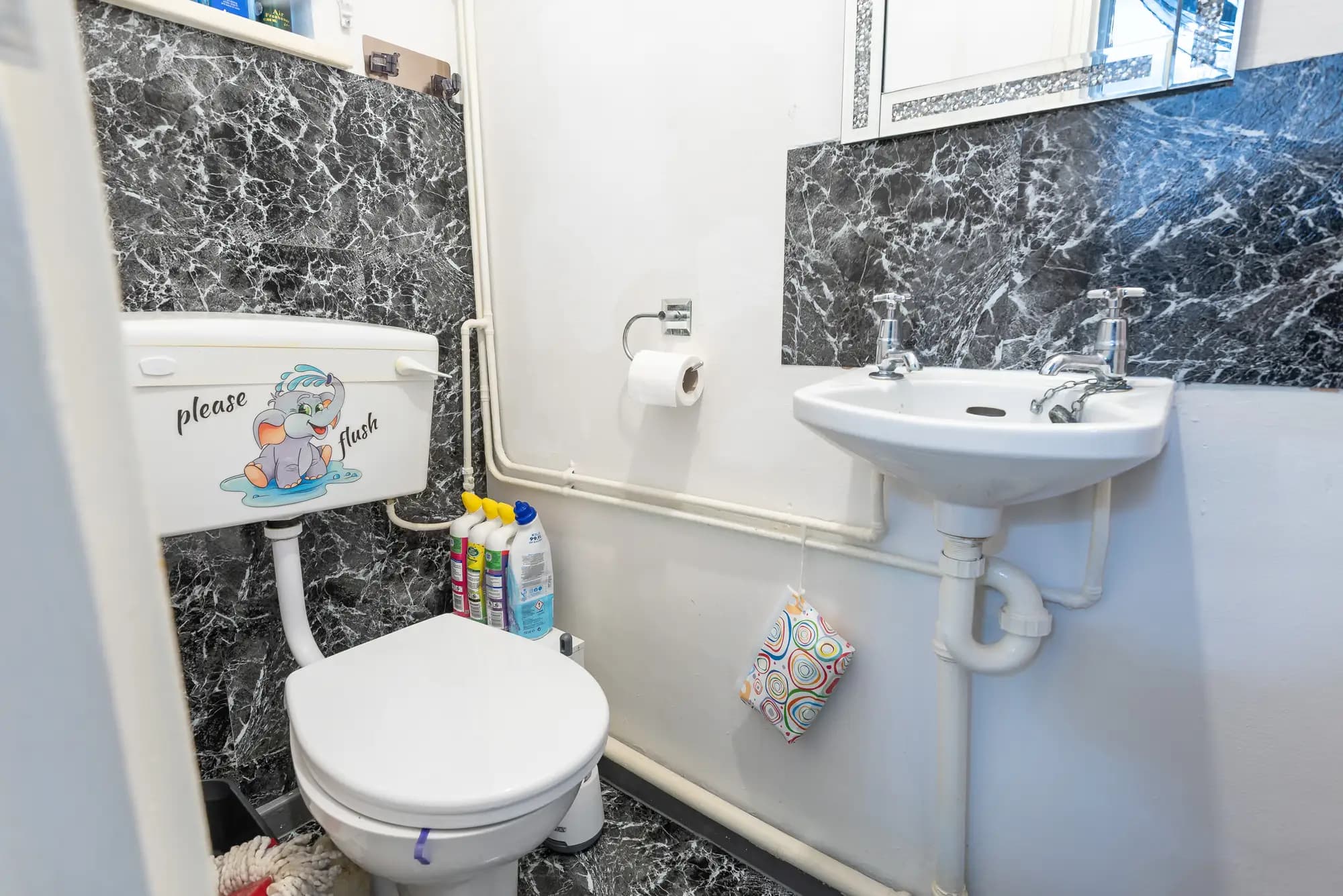 property photo 7 of 13