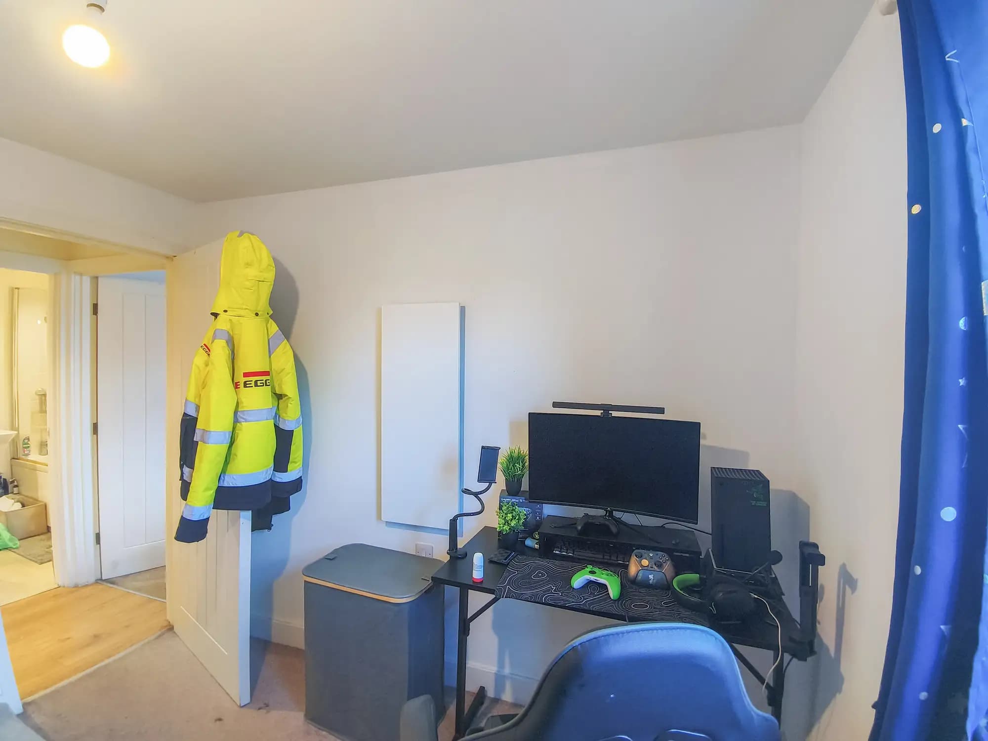 property photo 10 of 15