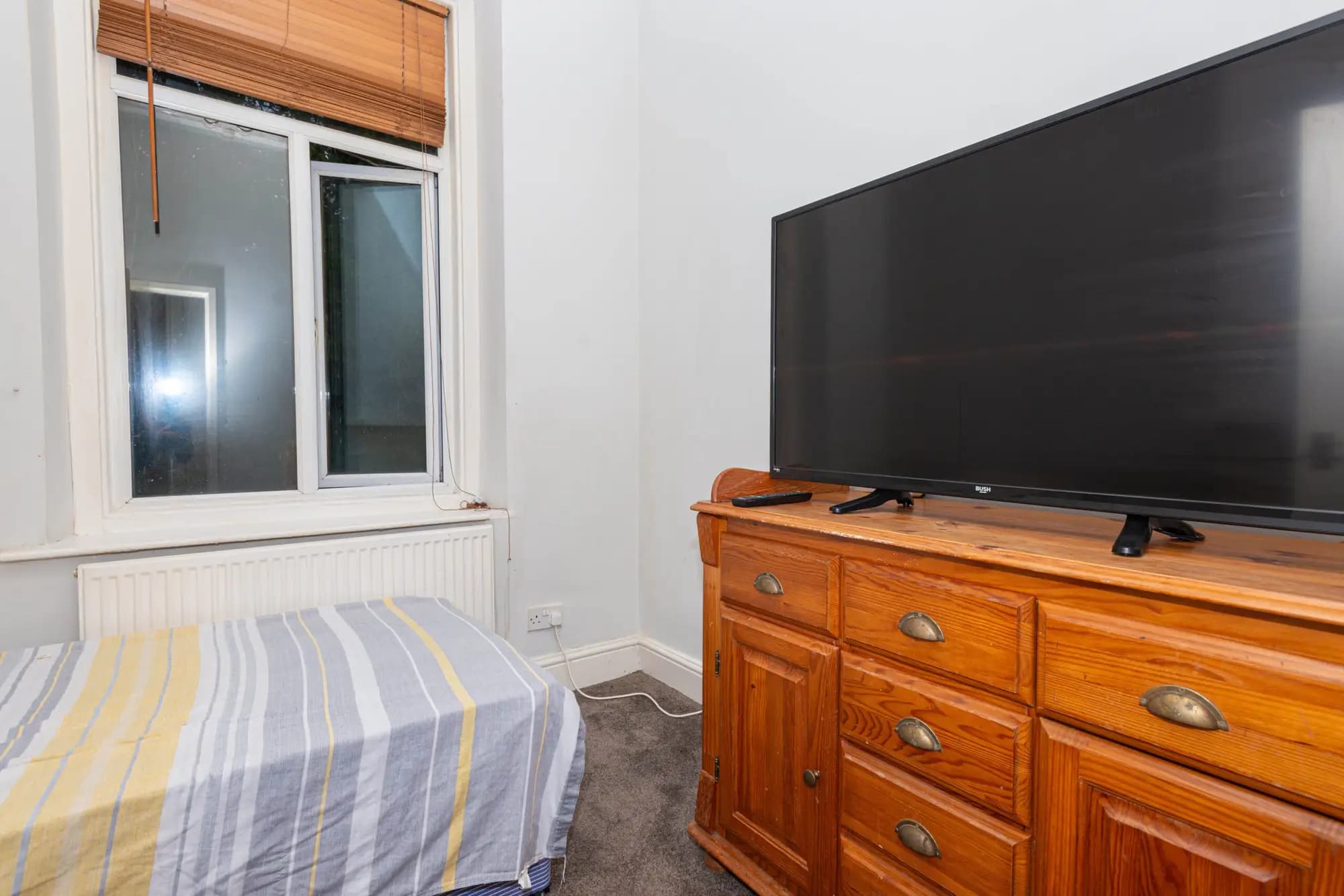 property photo 11 of 20