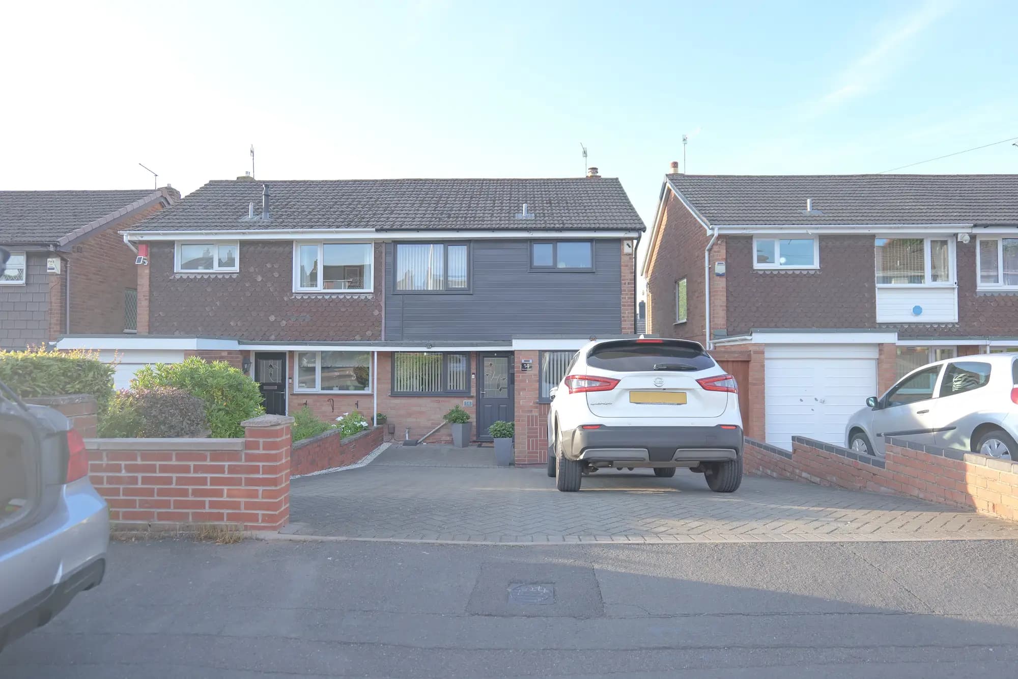 property photo 29 of 33
