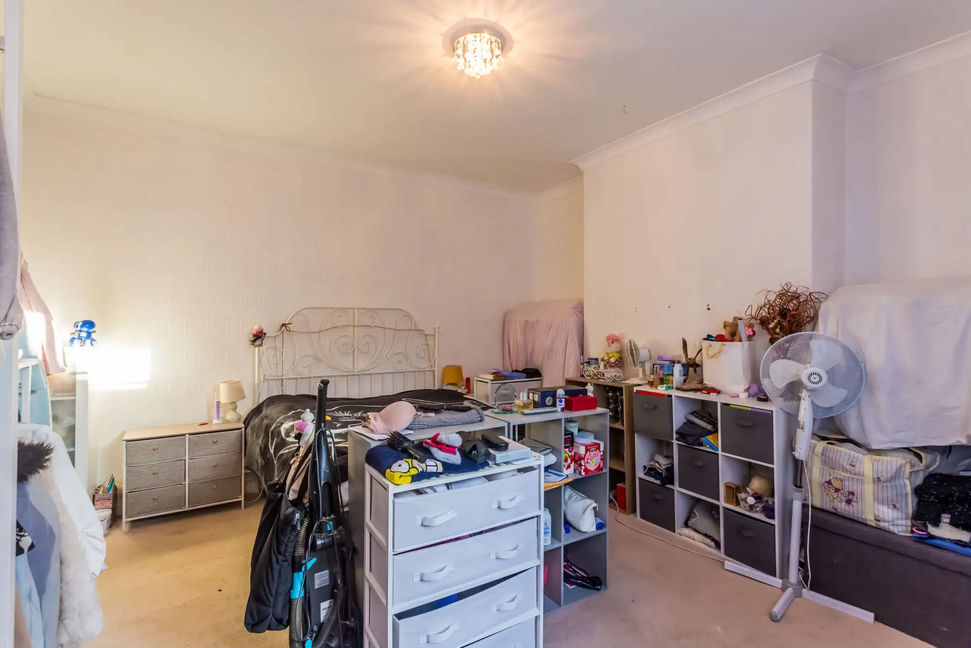 property photo 11 of 16