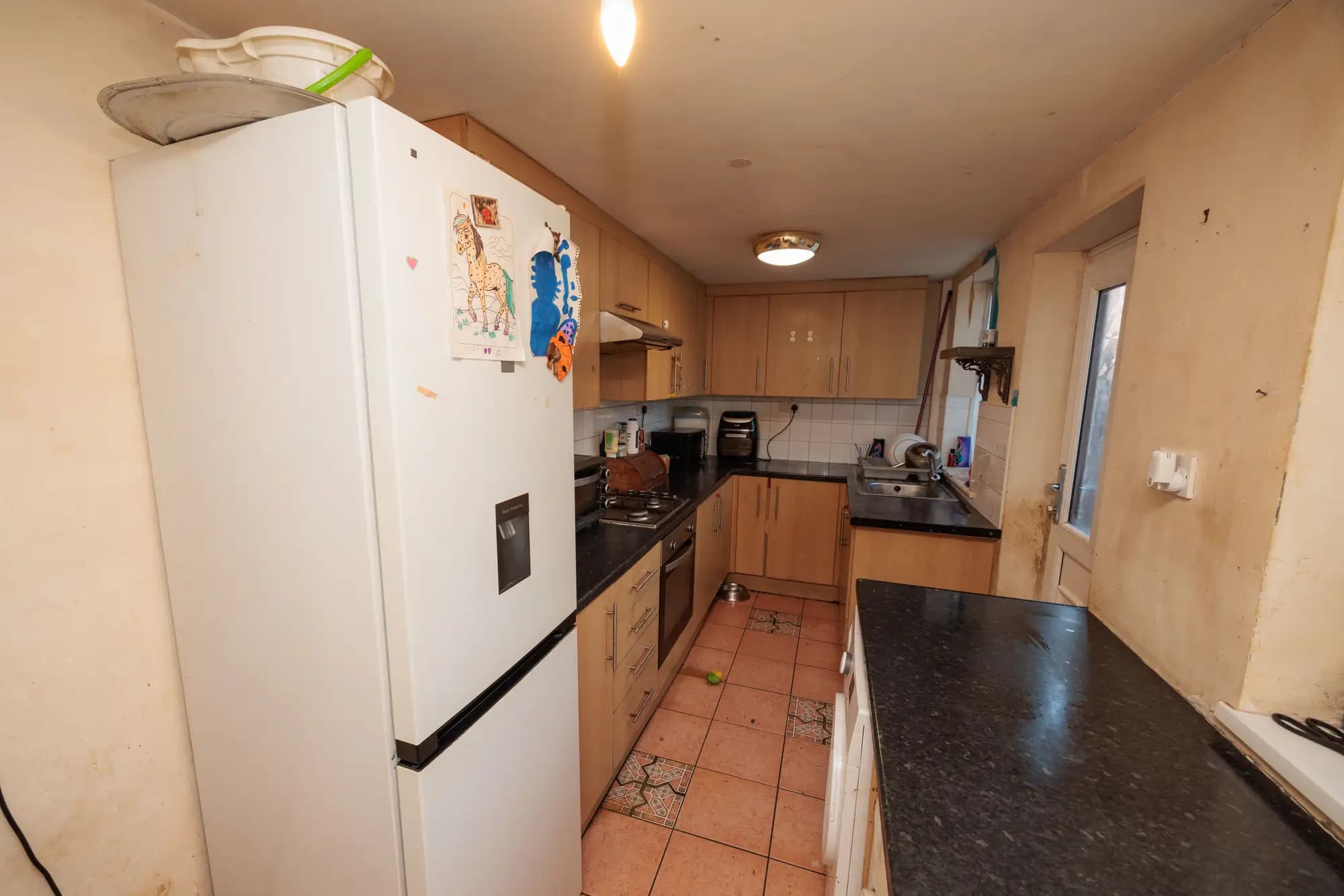 property photo 10 of 36