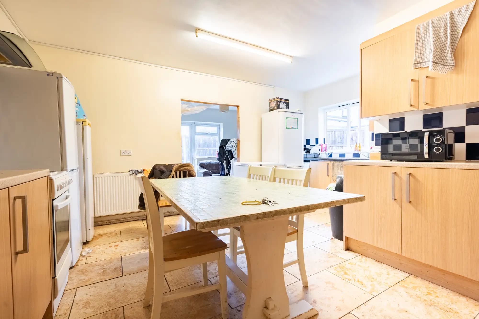 property photo 10 of 35
