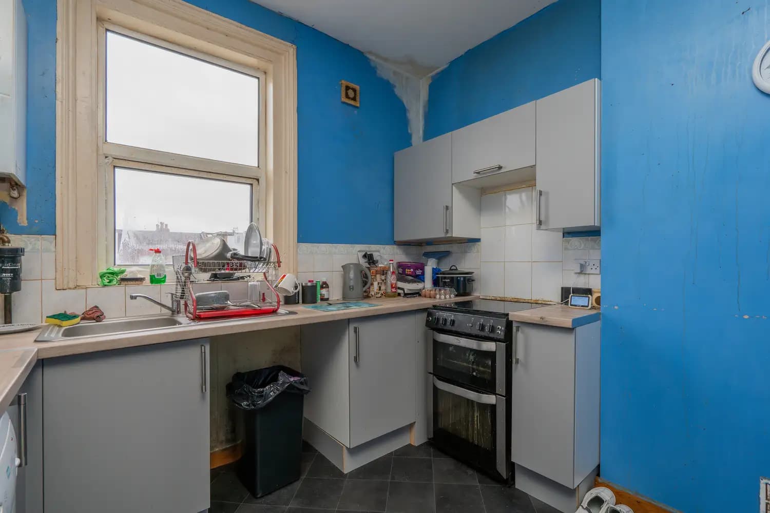 property photo 5 of 20