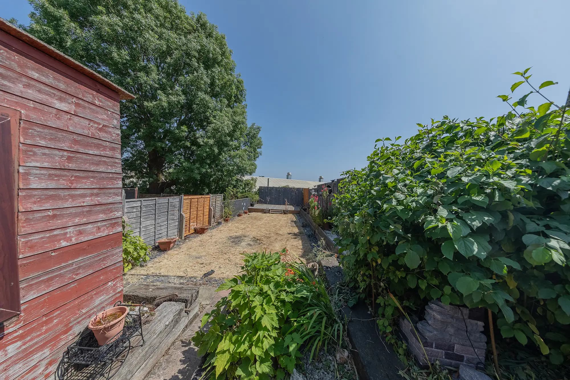 property photo 21 of 22