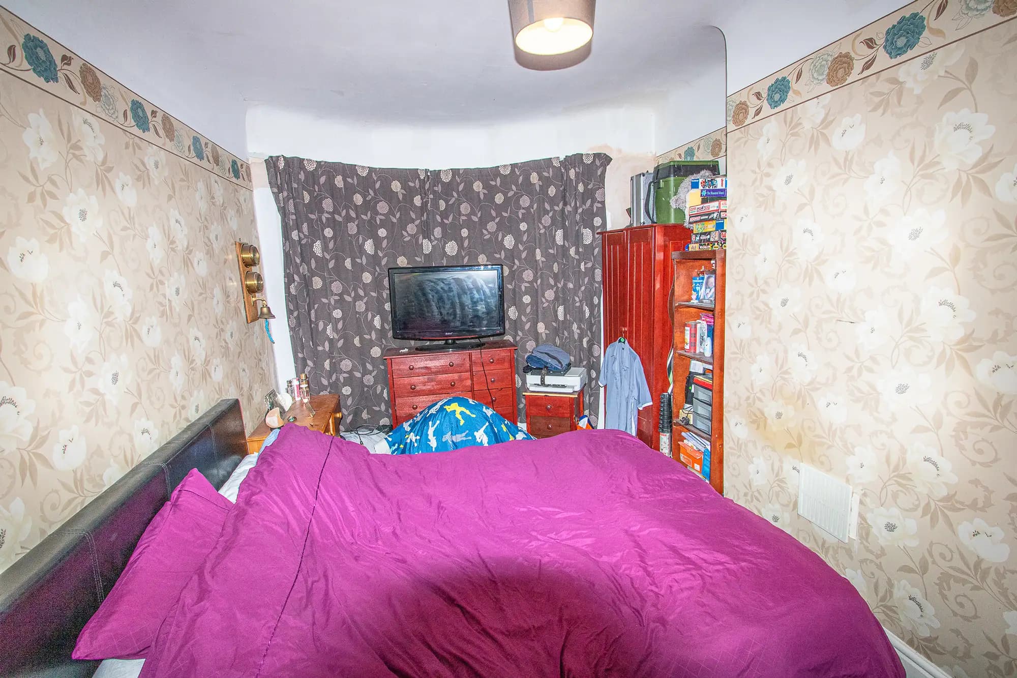 property photo 12 of 24