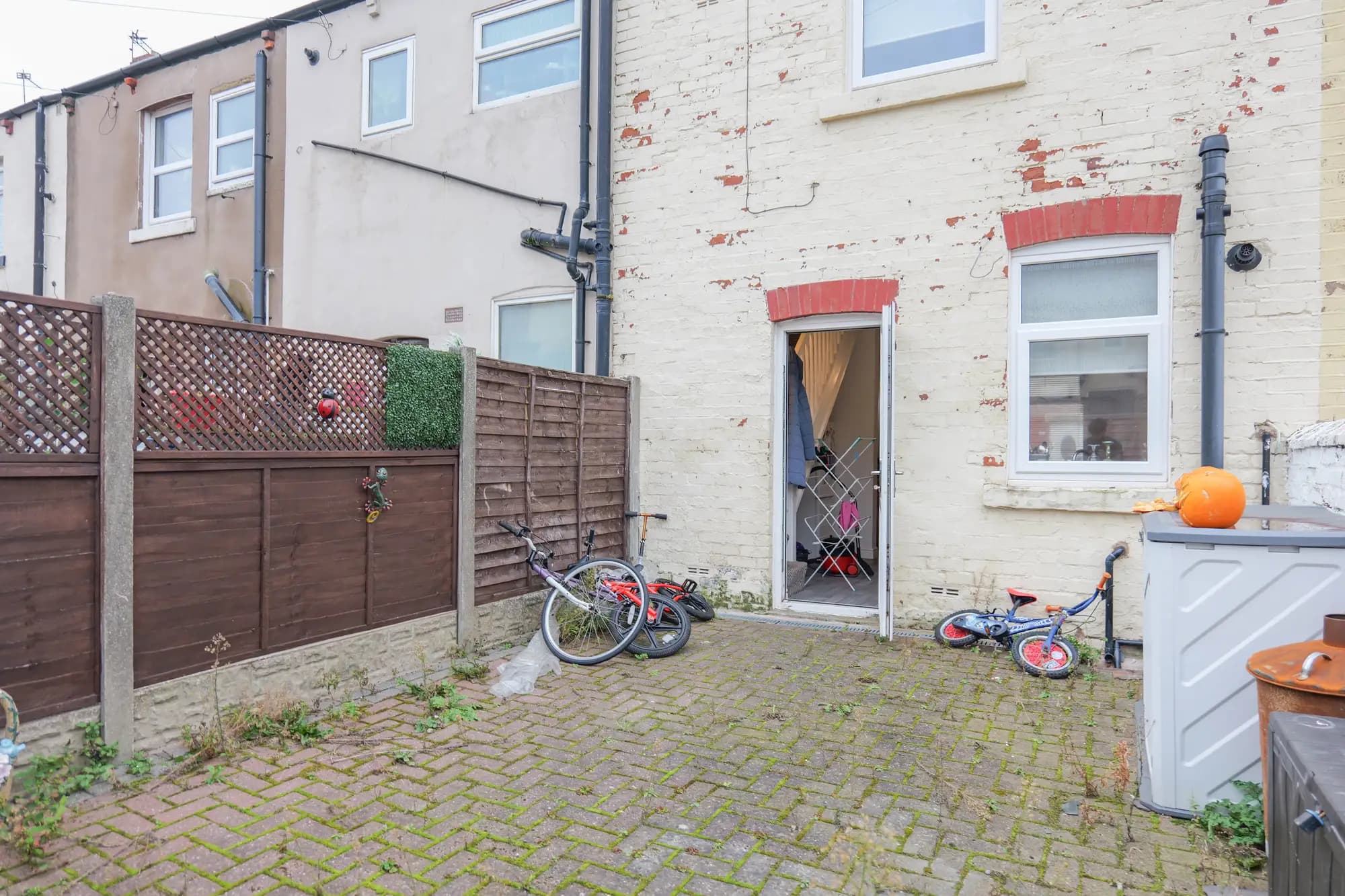property photo 16 of 16