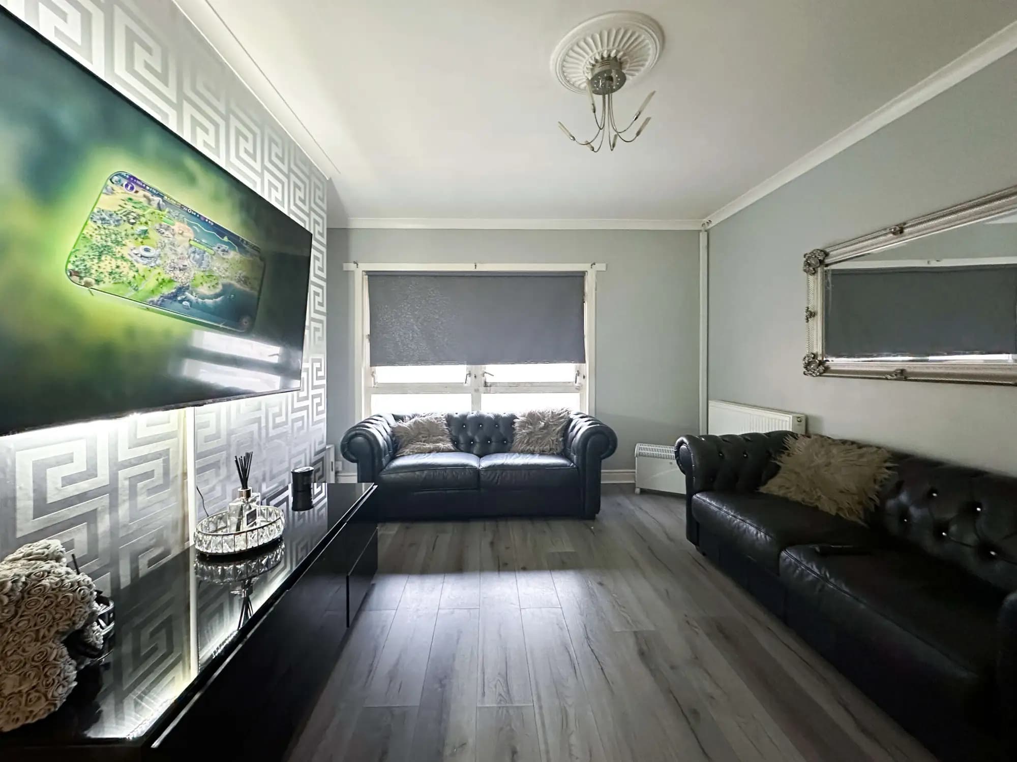 property photo 4 of 22