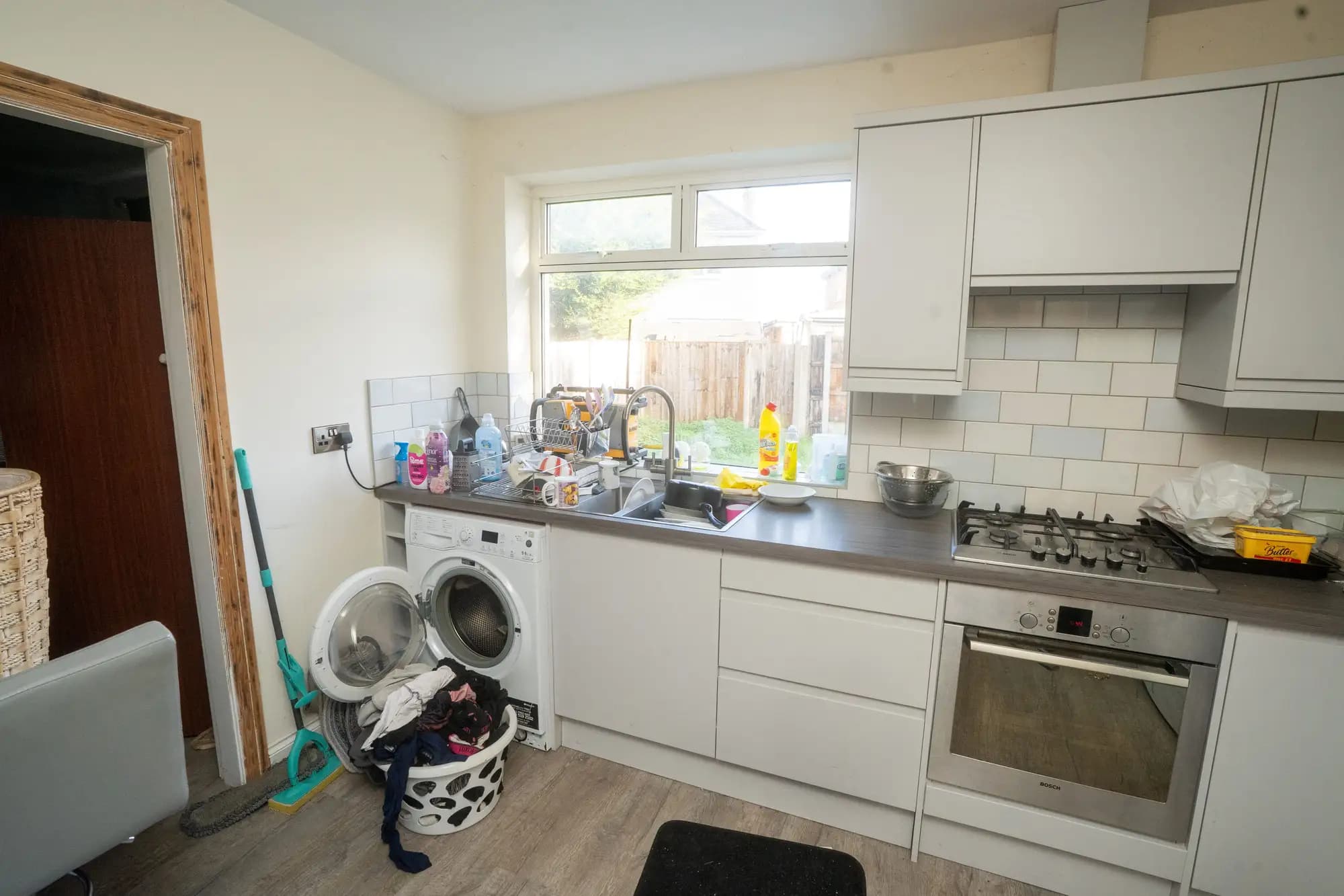 property photo 6 of 16