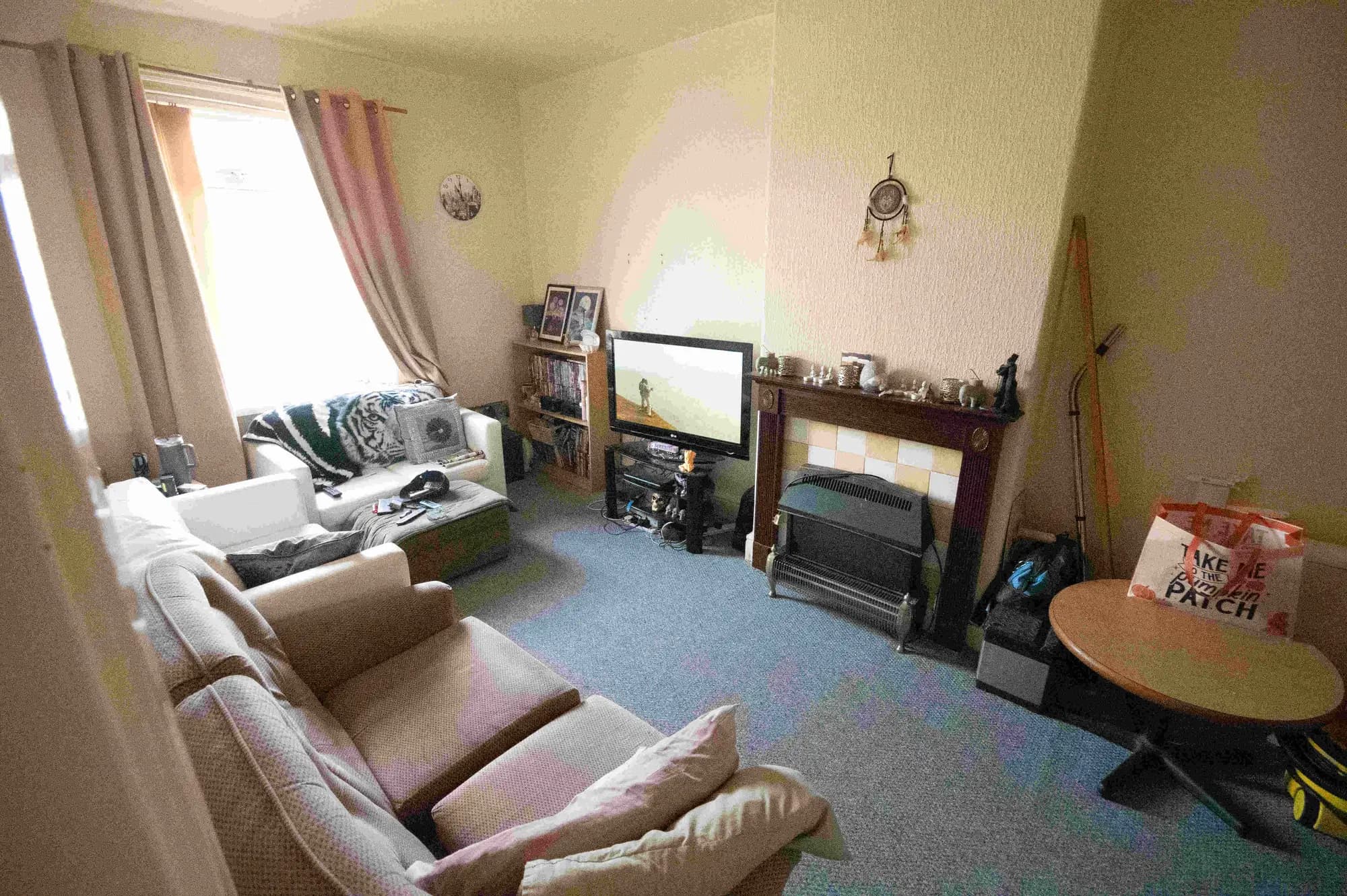 property photo 3 of 28