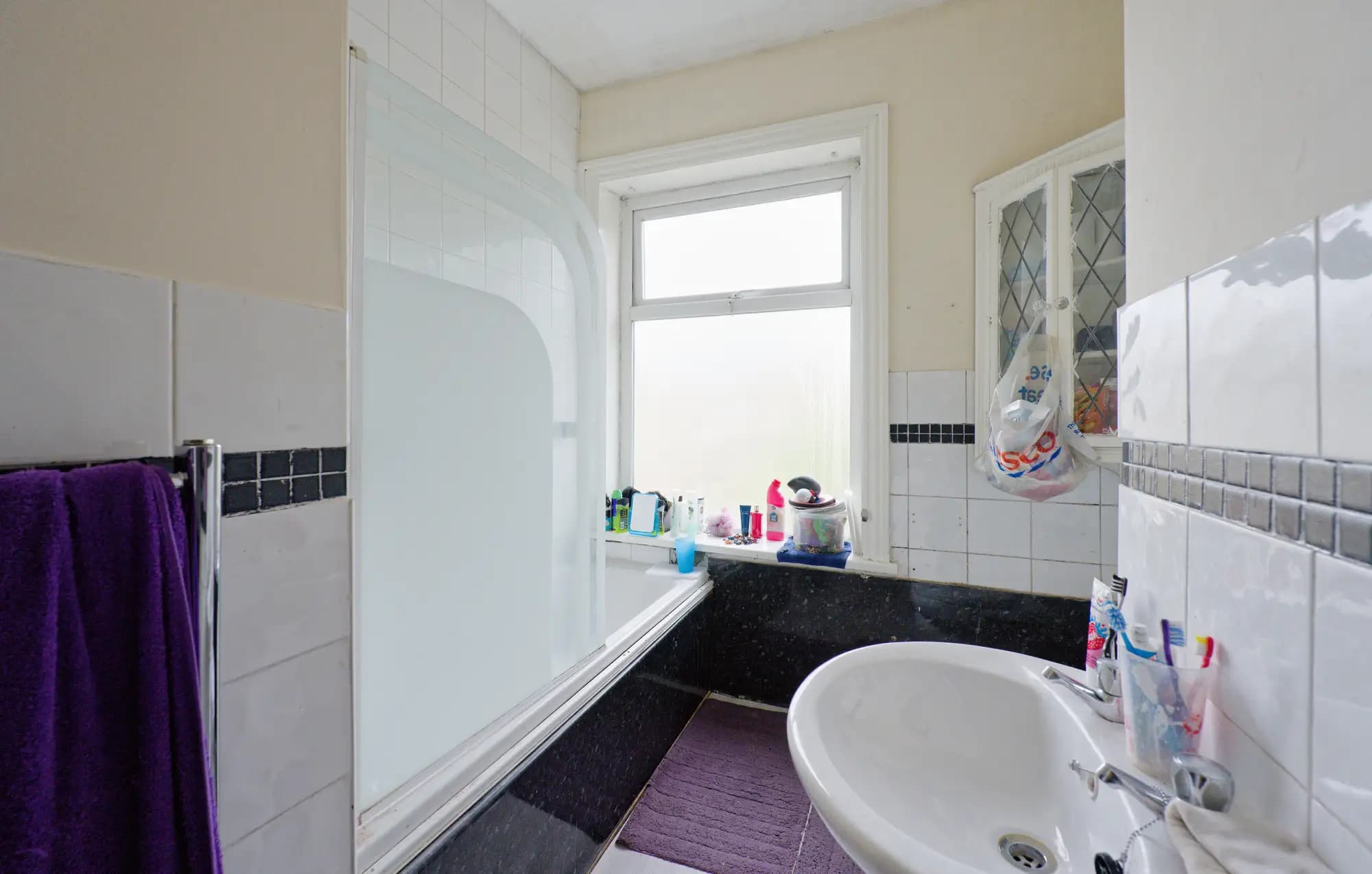 property photo 14 of 20