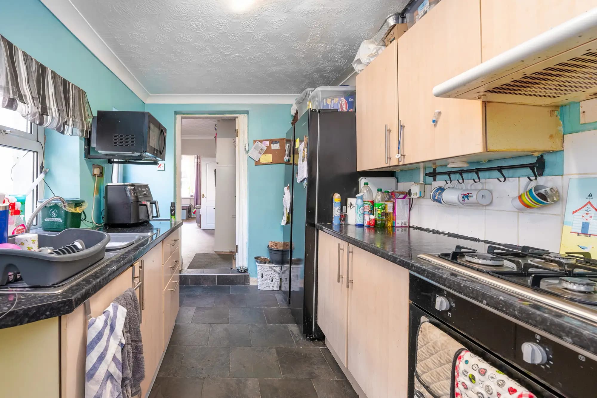 property photo 6 of 24
