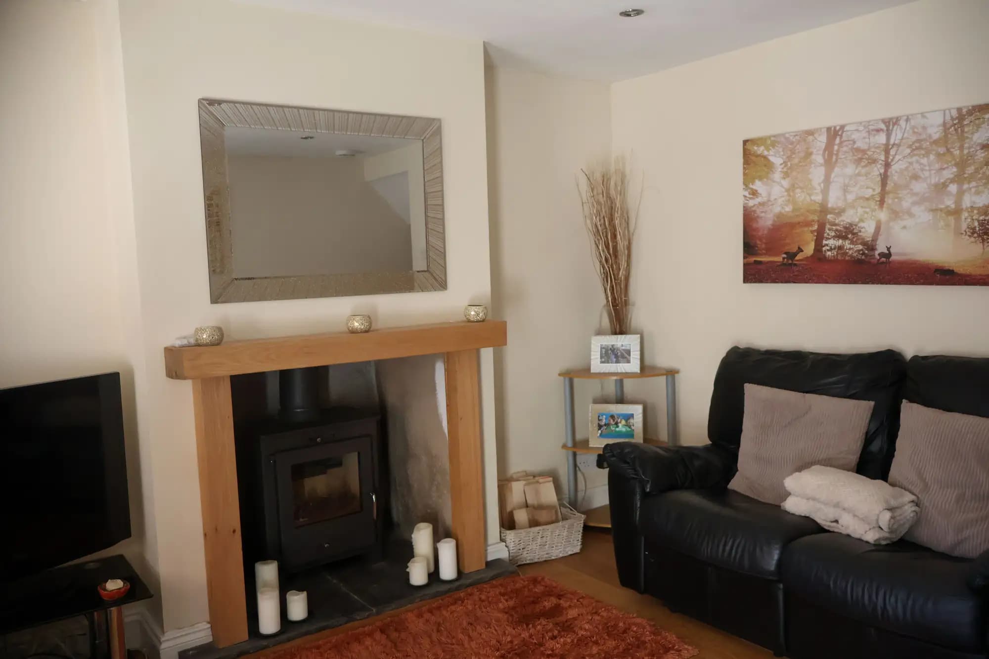 property photo 4 of 18