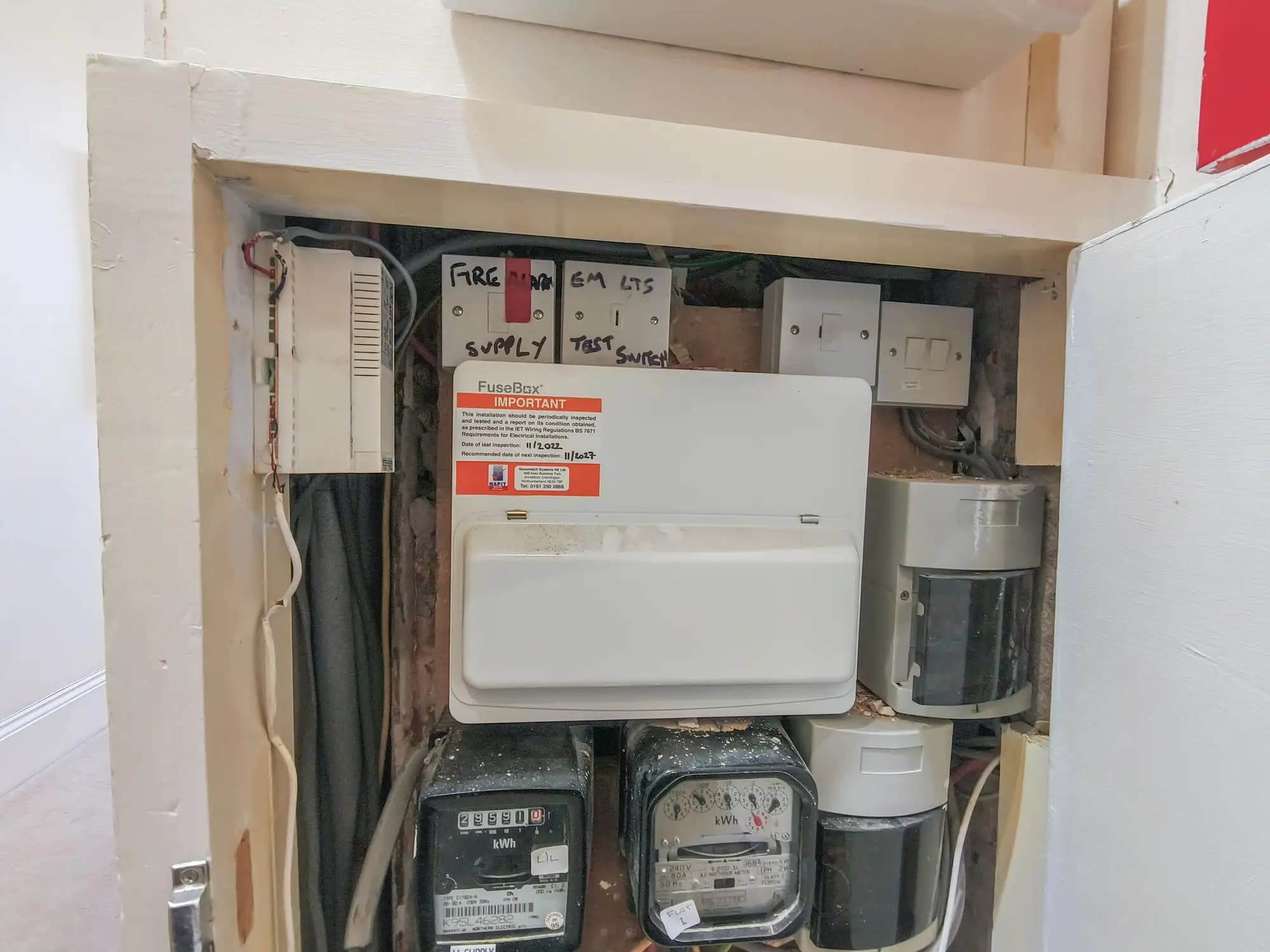 property photo 12 of 15