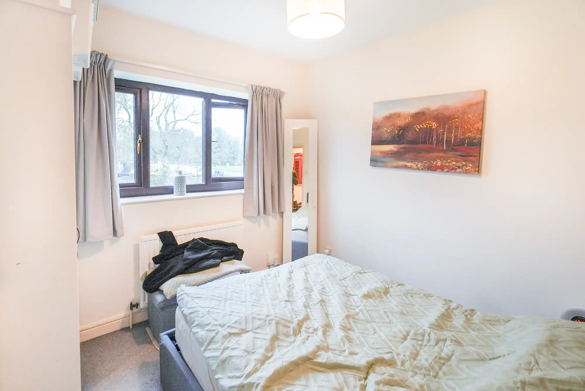 property photo 10 of 17