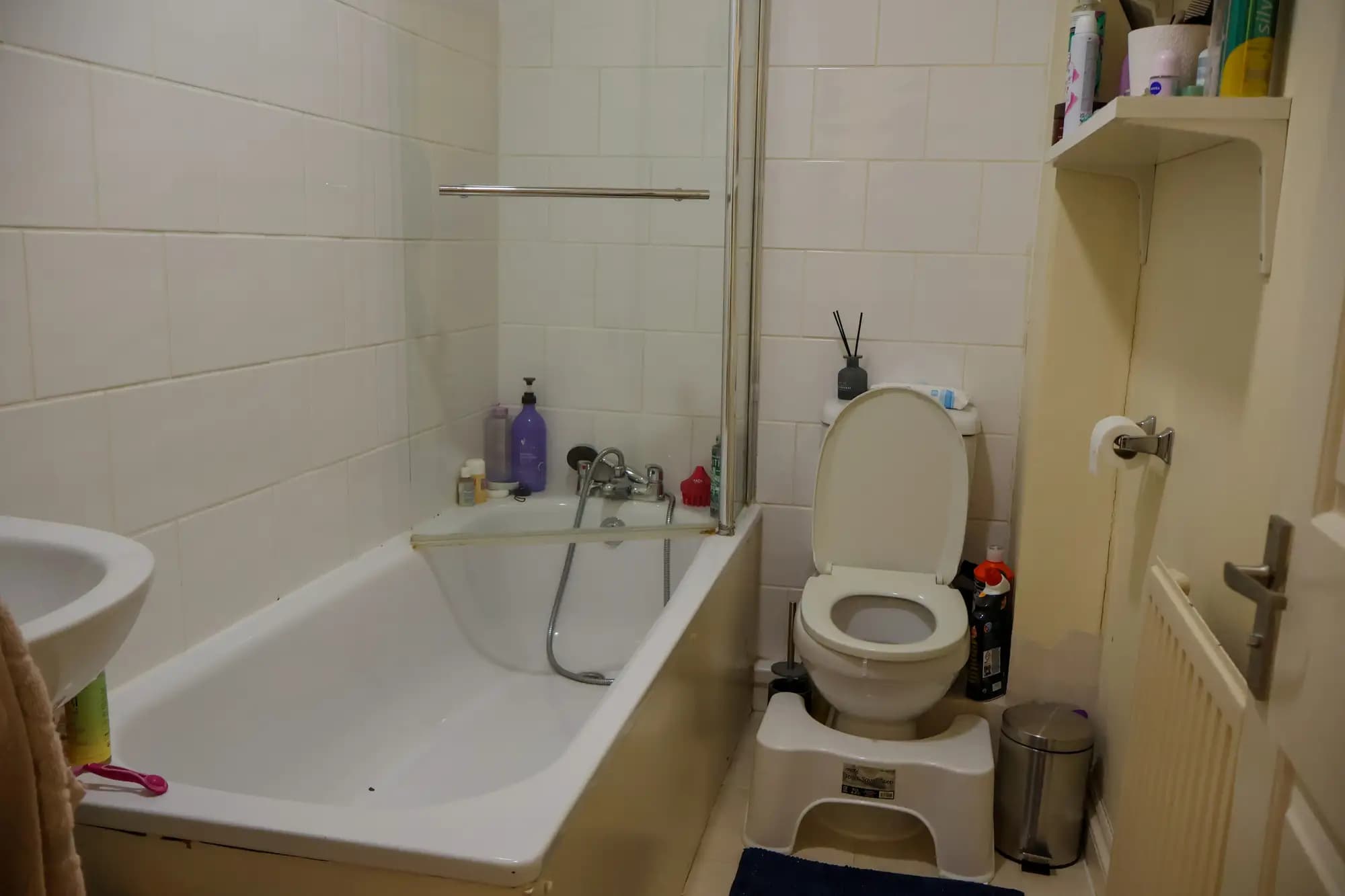 property photo 8 of 19