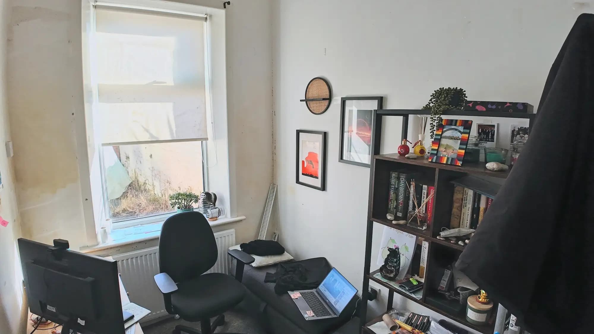 property photo 12 of 17
