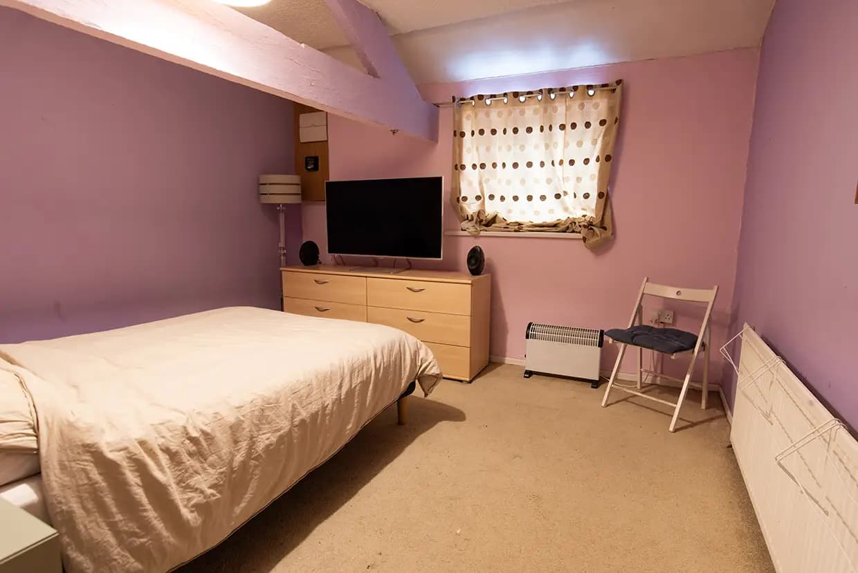 property photo 37 of 78