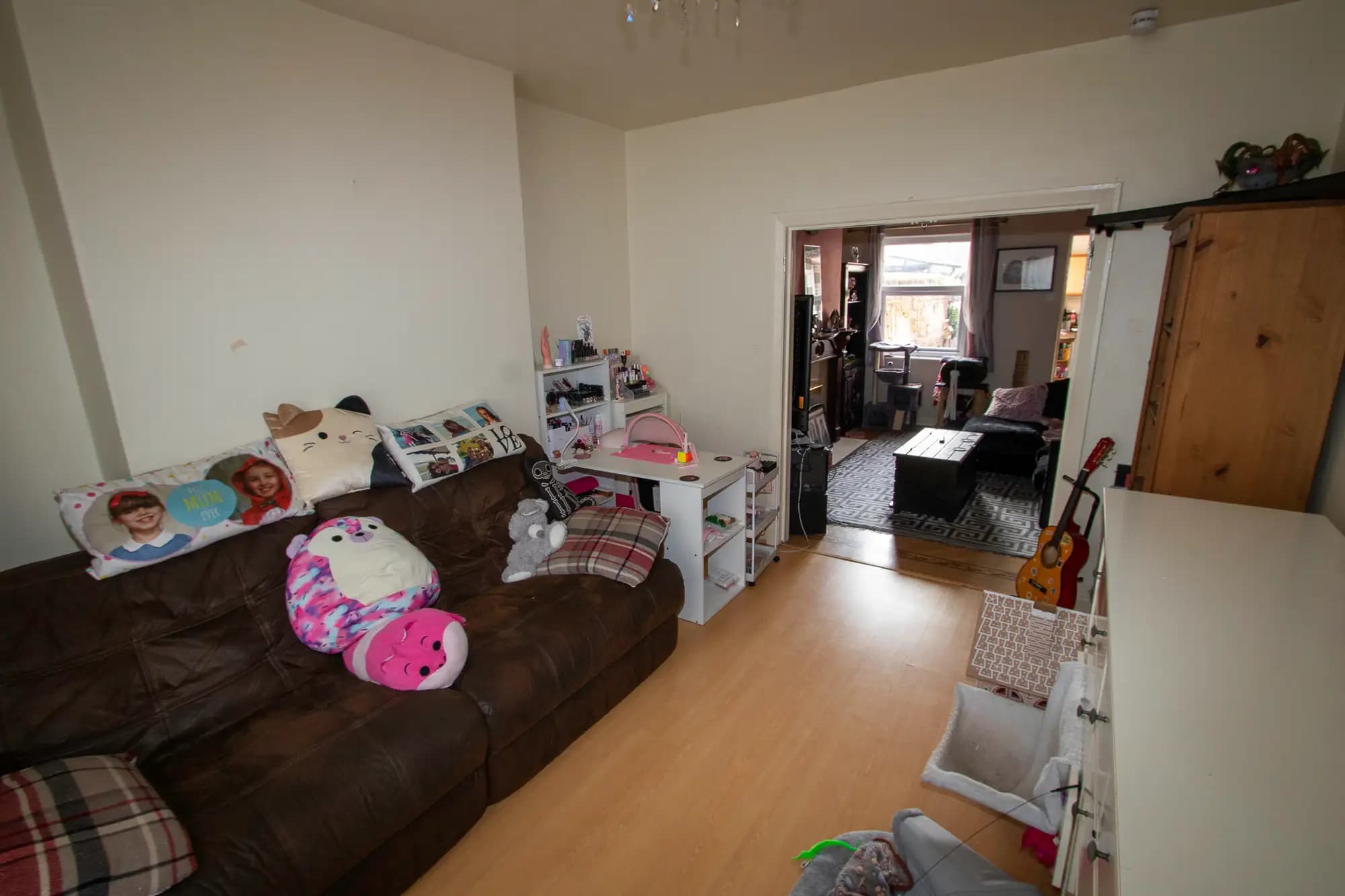 property photo 6 of 25