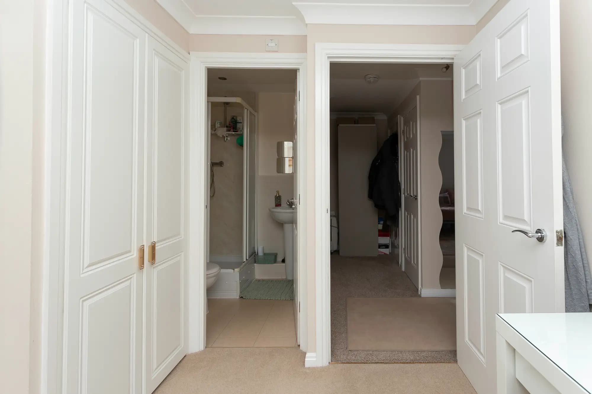 property photo 15 of 17