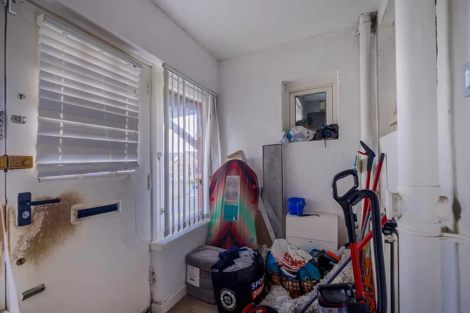 property photo 17 of 27