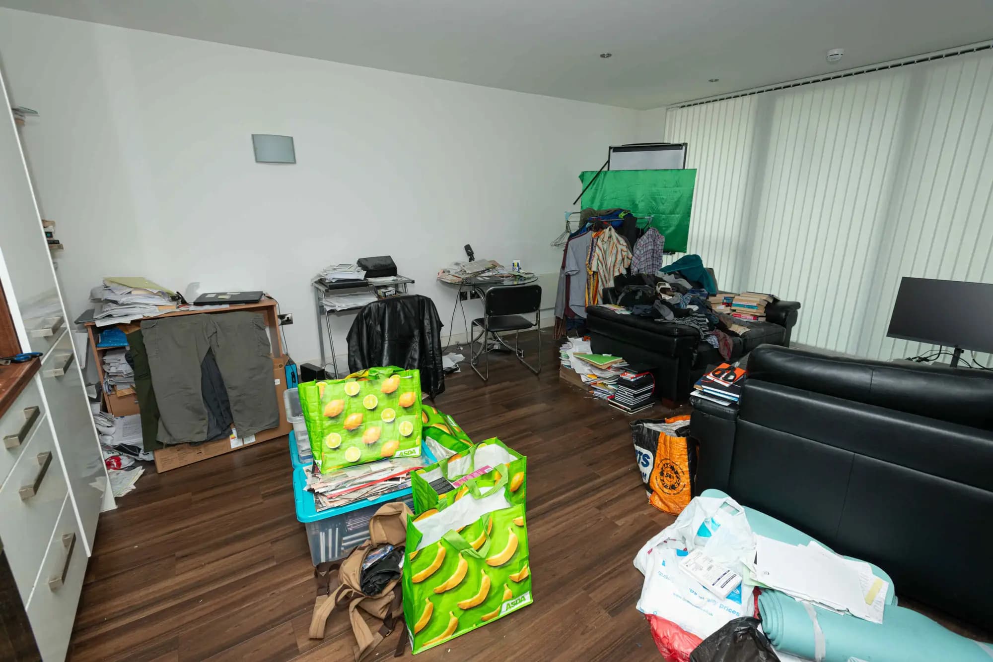 property photo 5 of 23