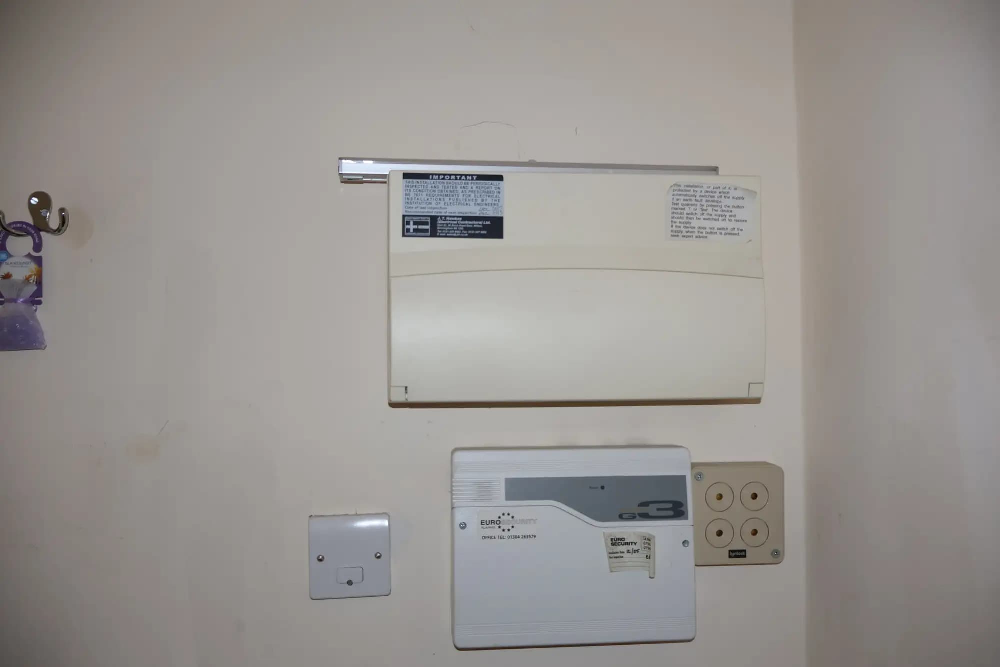 property photo 15 of 16