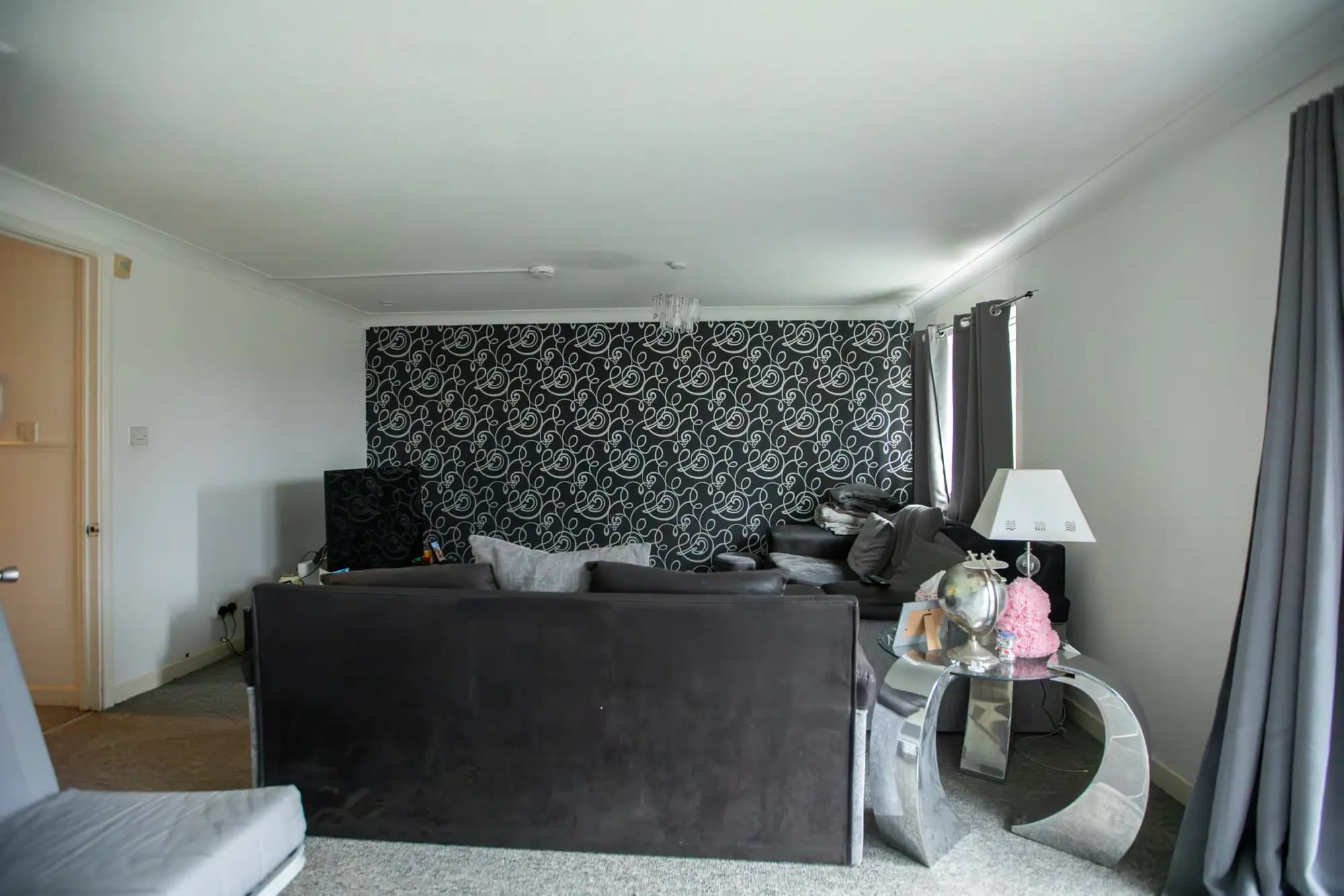 property photo 7 of 23