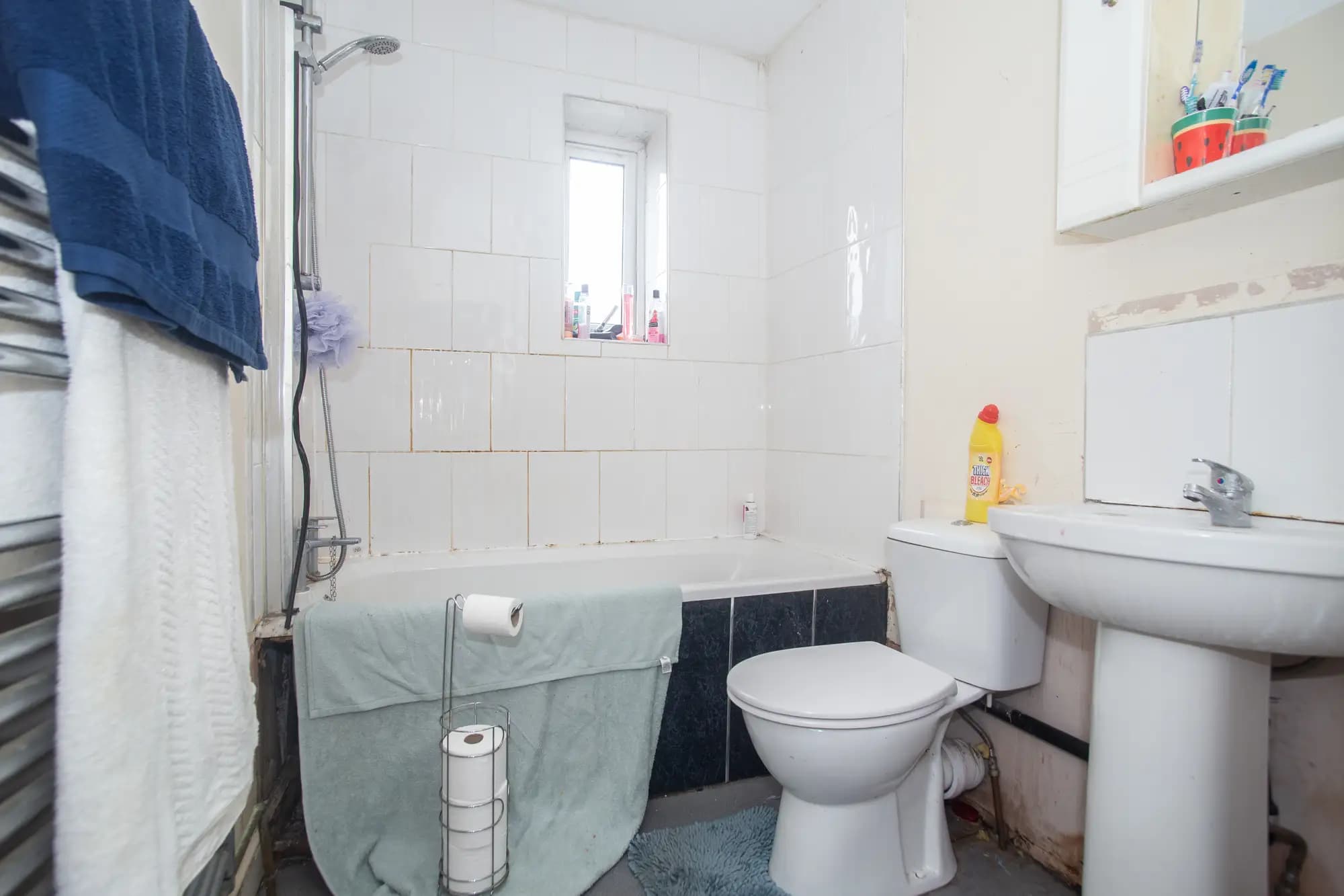 property photo 11 of 21