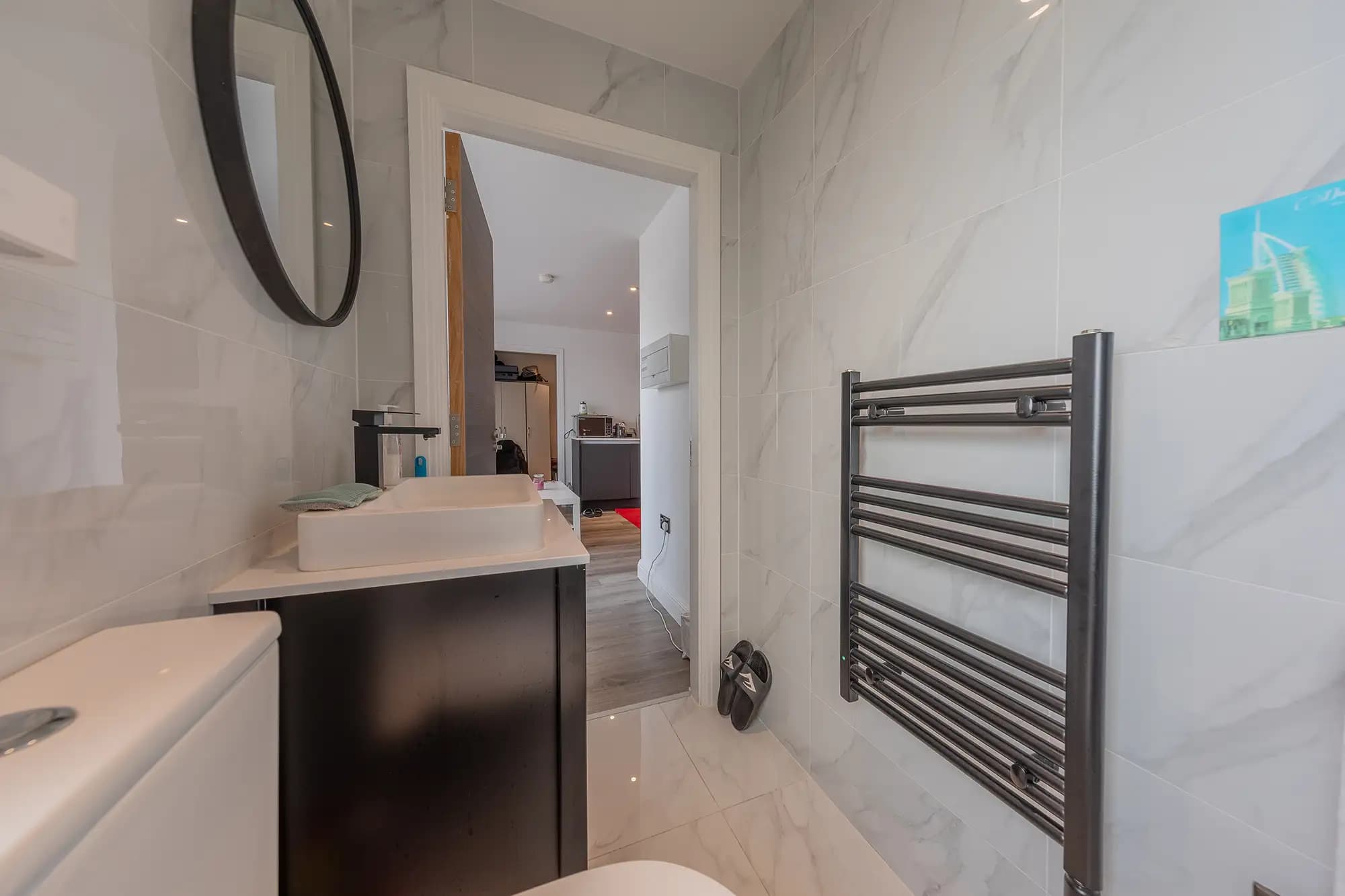 property photo 8 of 16