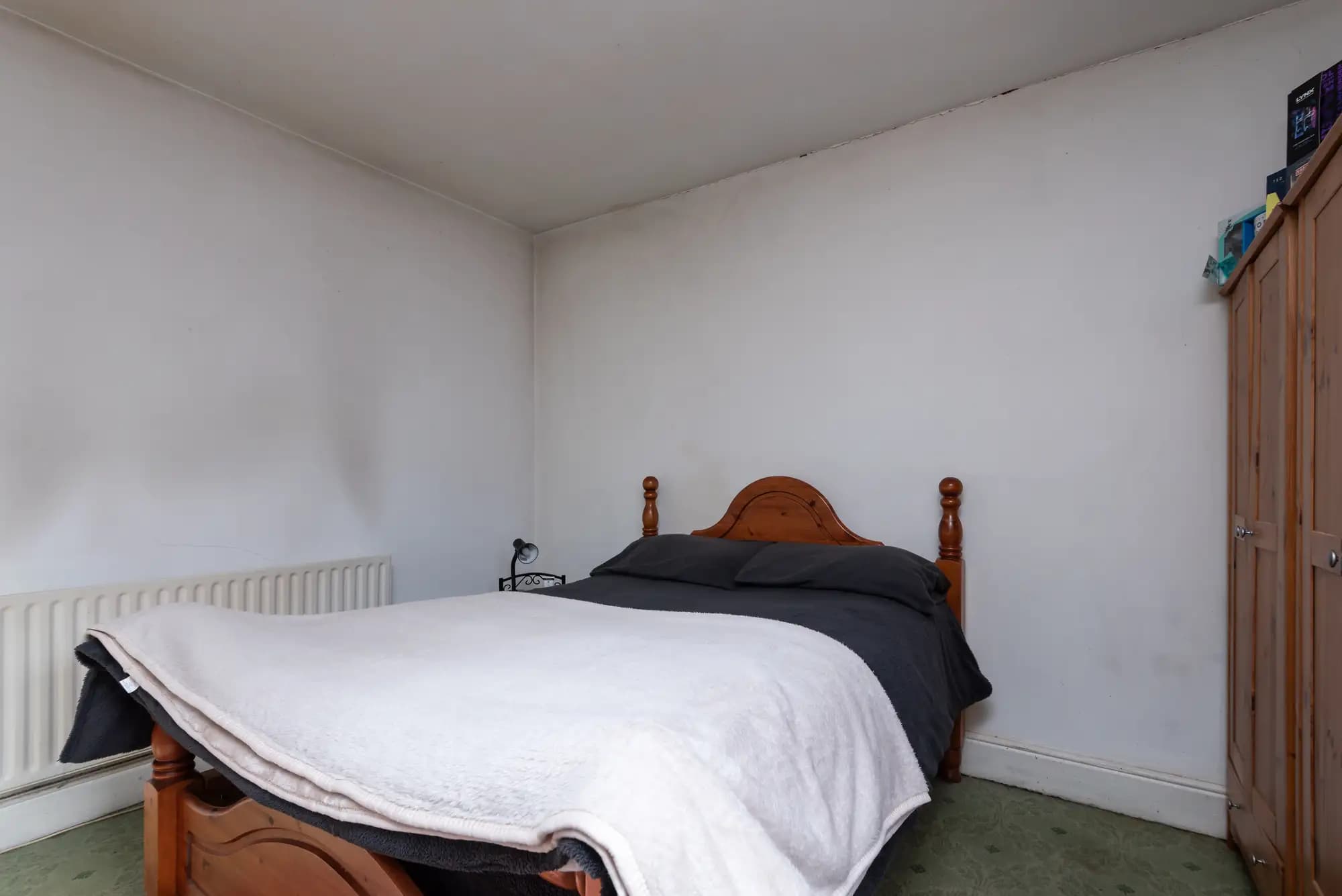 property photo 16 of 25