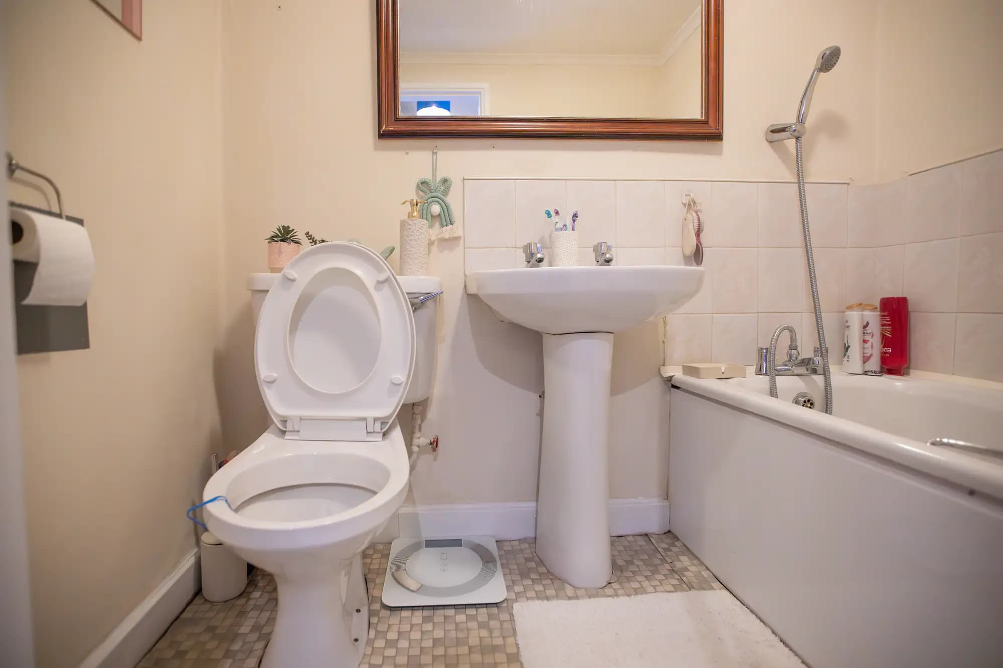 property photo 15 of 30