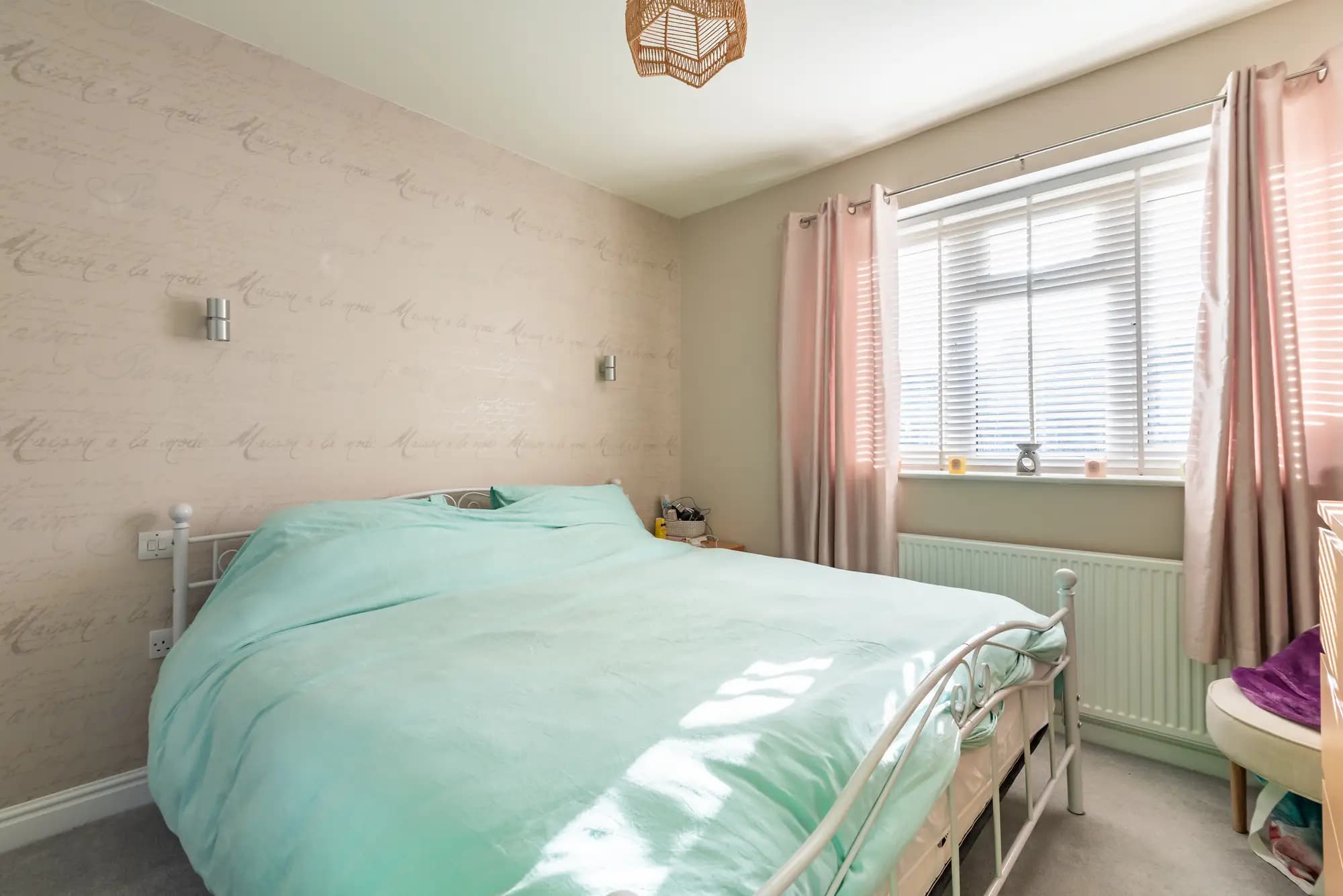 property photo 15 of 34